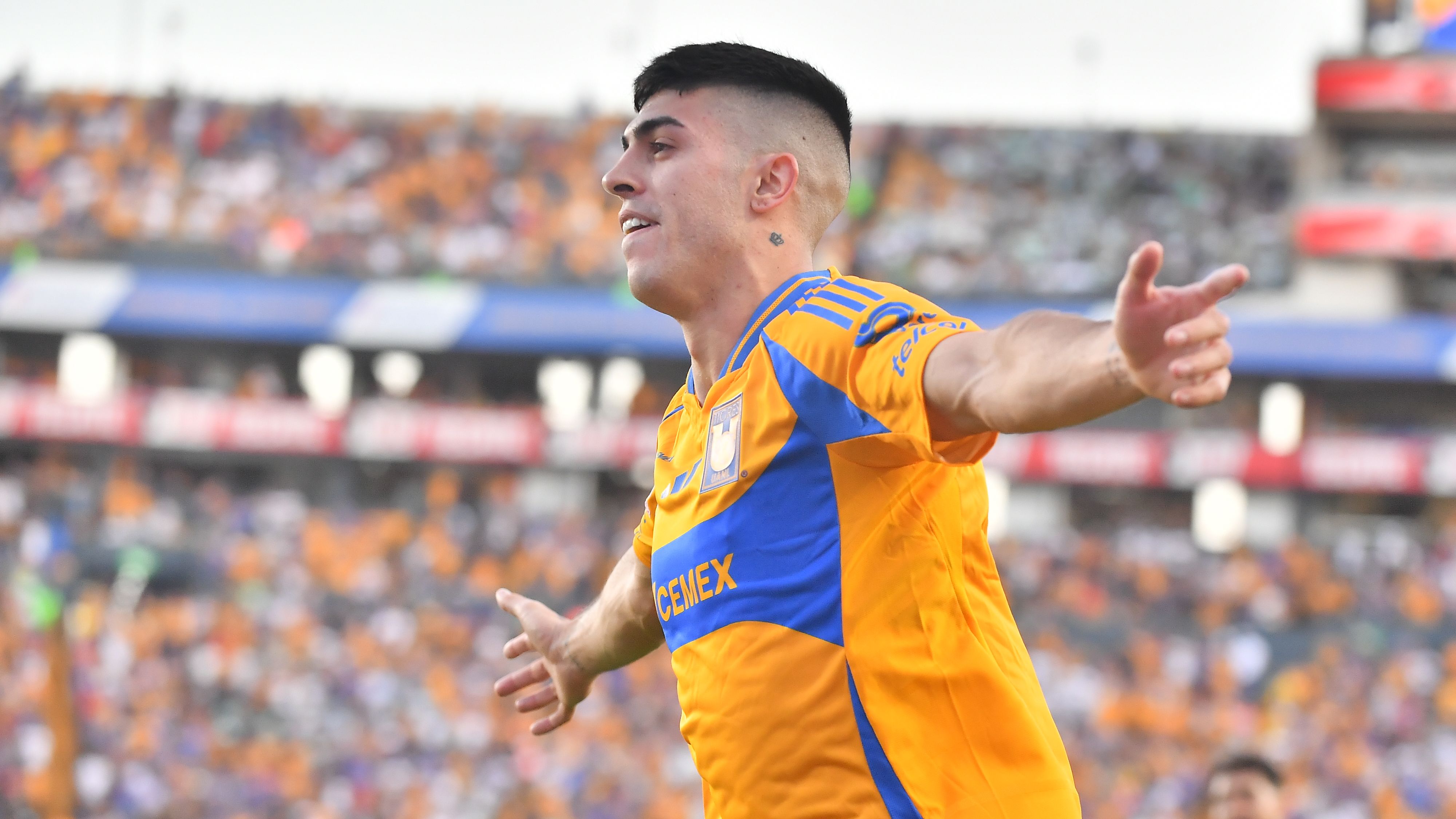 Tigres UANL v Santos Laguna - Torneo Clausura 2025 Liga MX