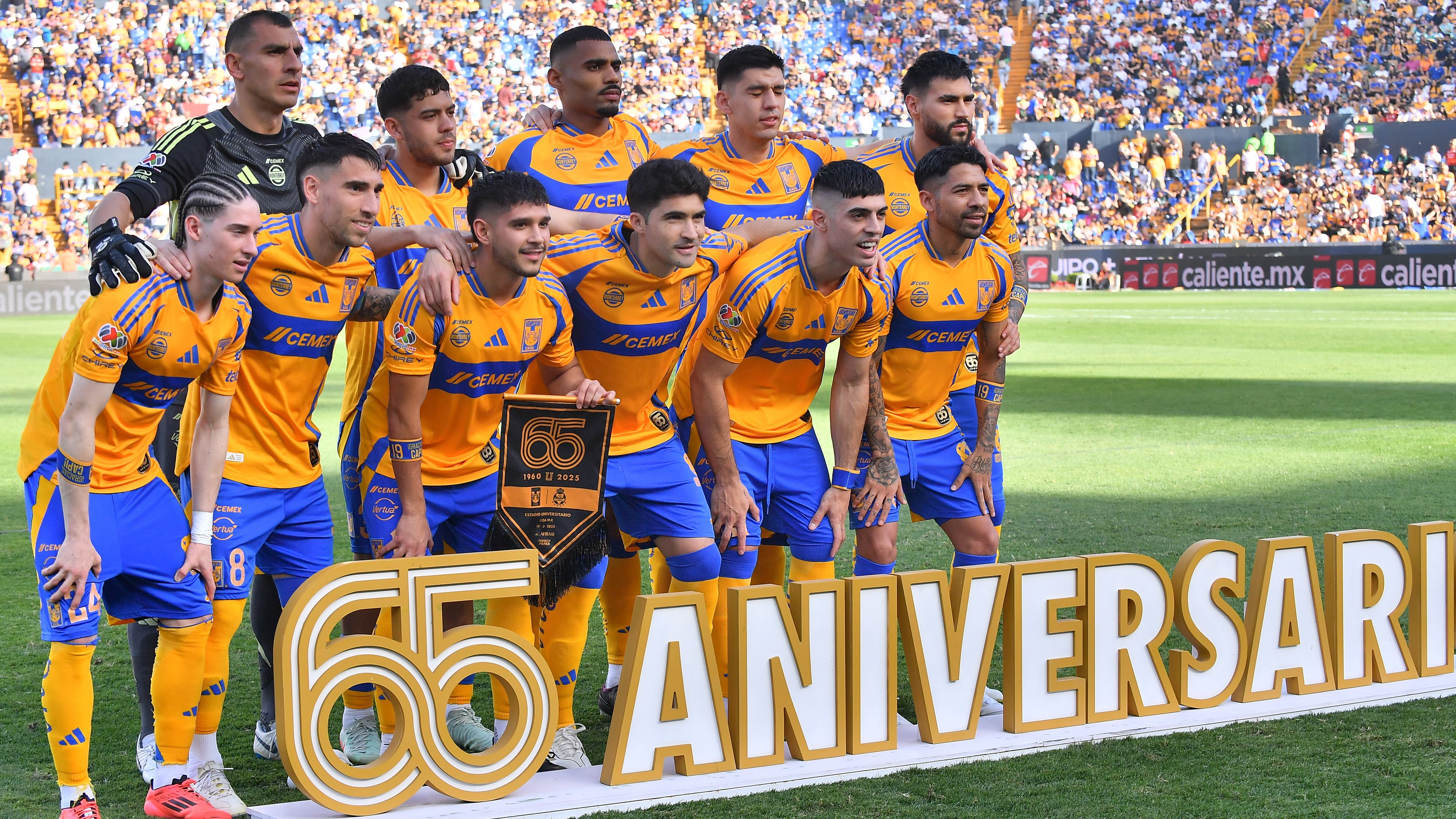 Tigres UANL v Santos Laguna - Torneo Clausura 2025 Liga MX