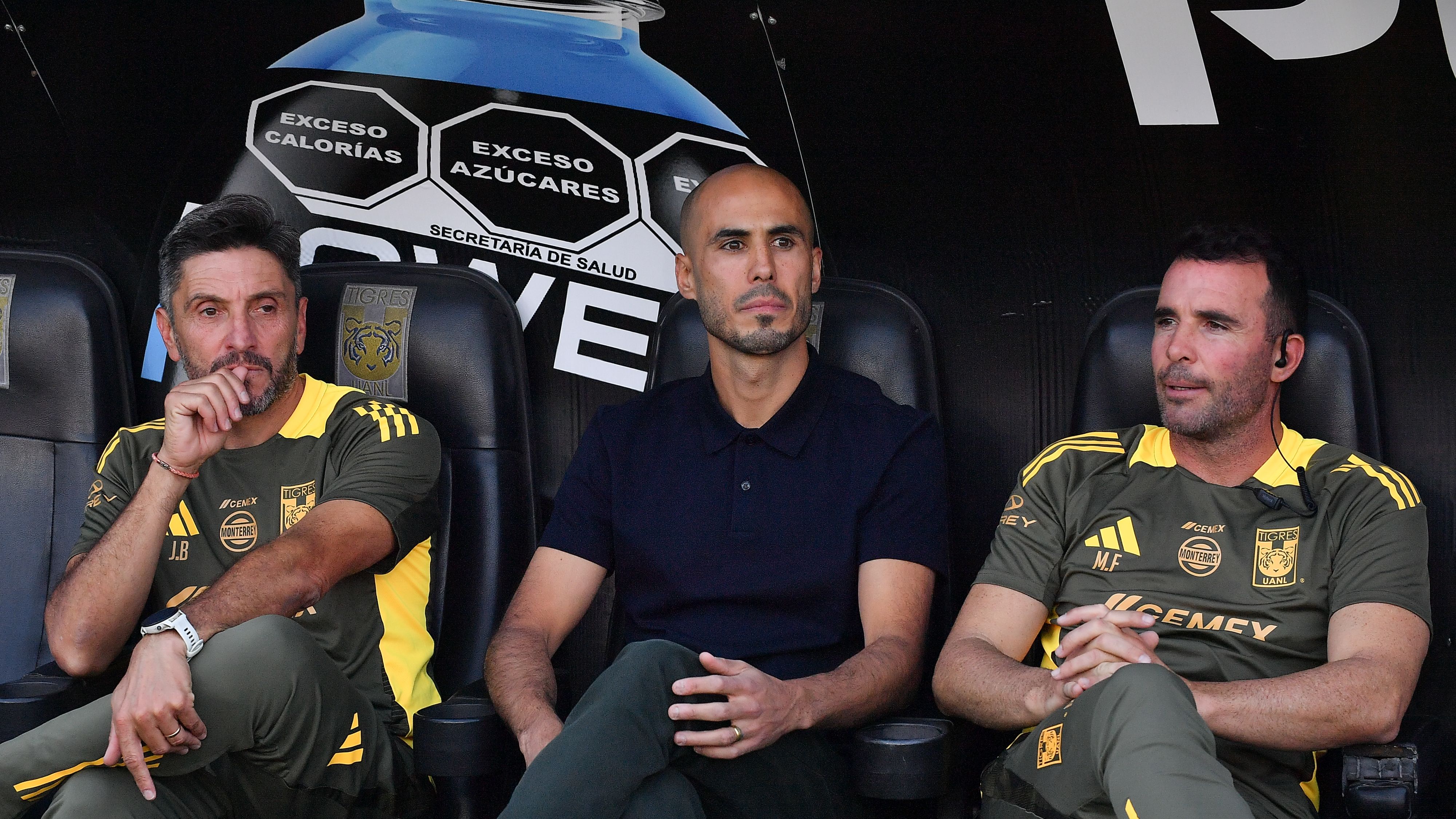 Tigres UANL v Santos Laguna - Torneo Clausura 2025 Liga MX