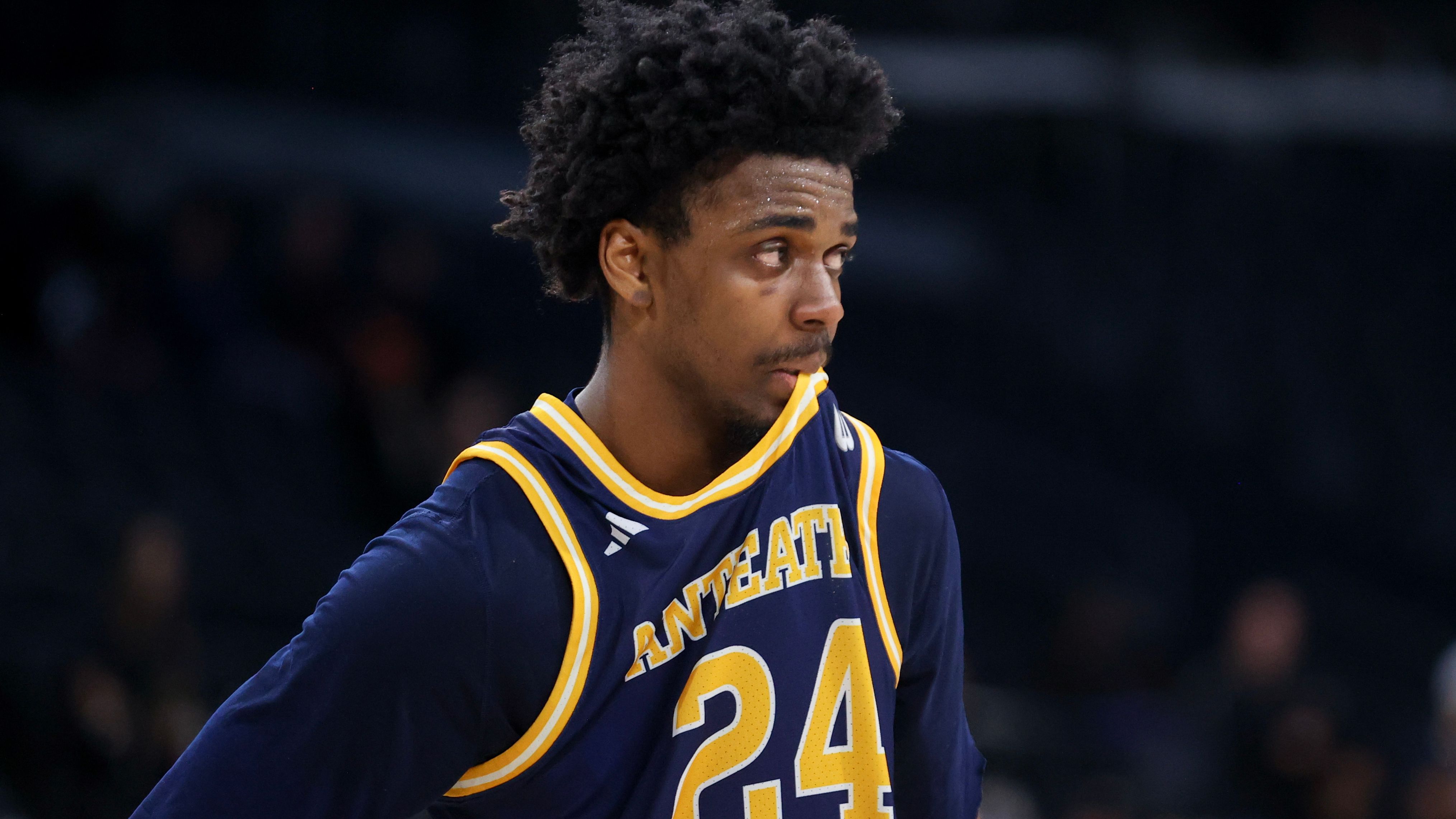 UC Irvine v UC San Diego