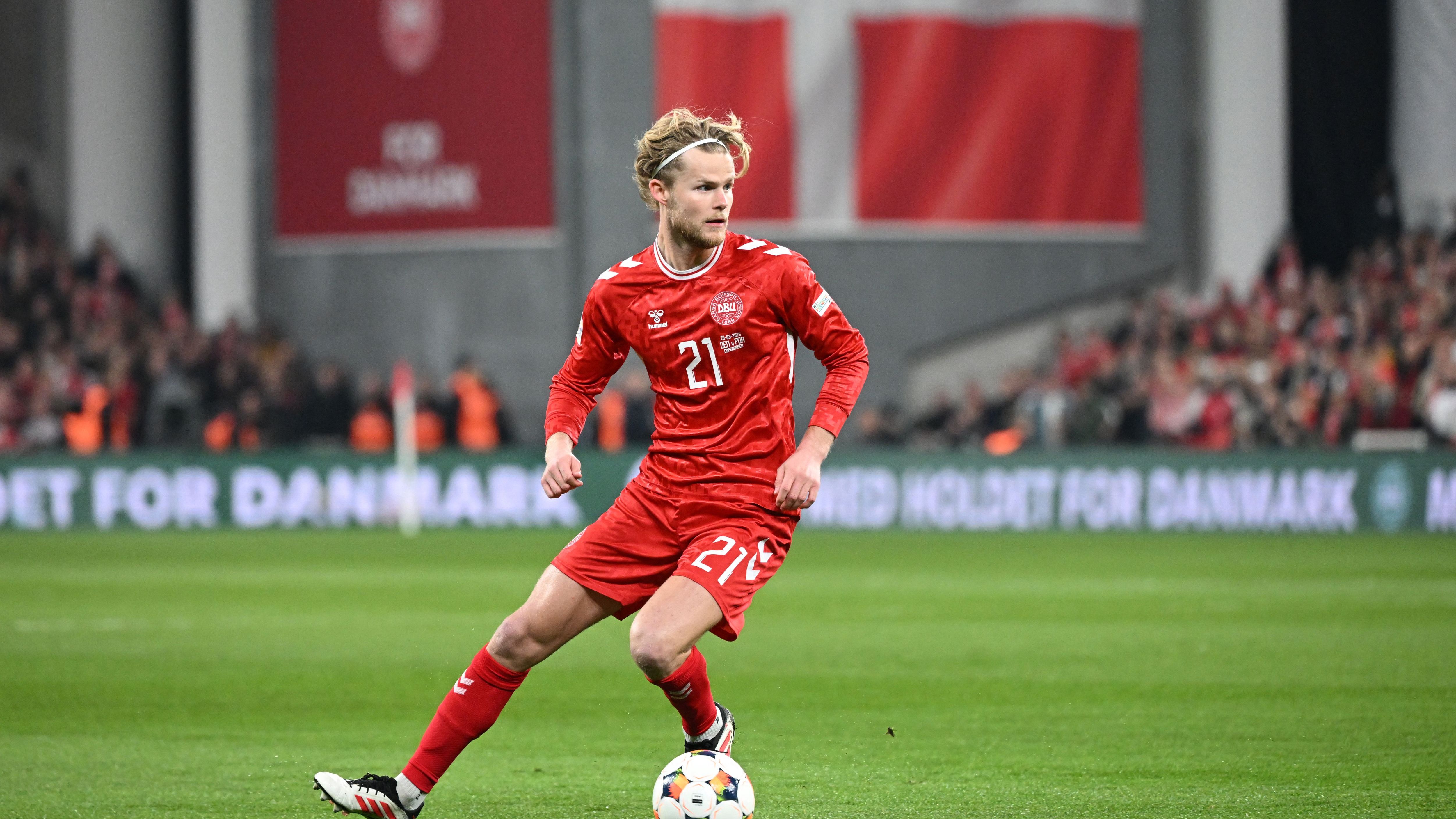 FBL-EUR-NATIONS-DEN-POR