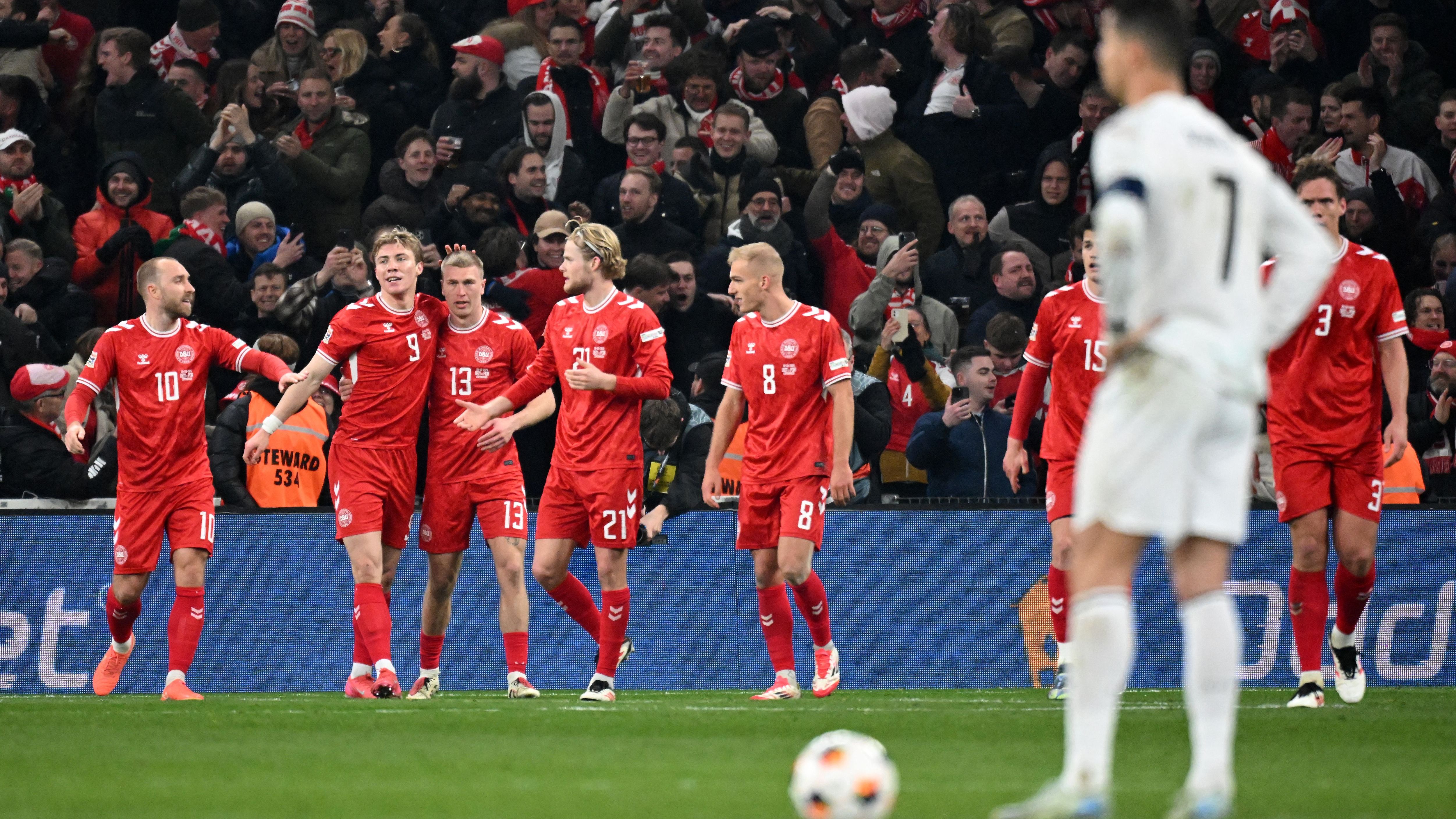 FBL-EUR-NATIONS-DEN-POR