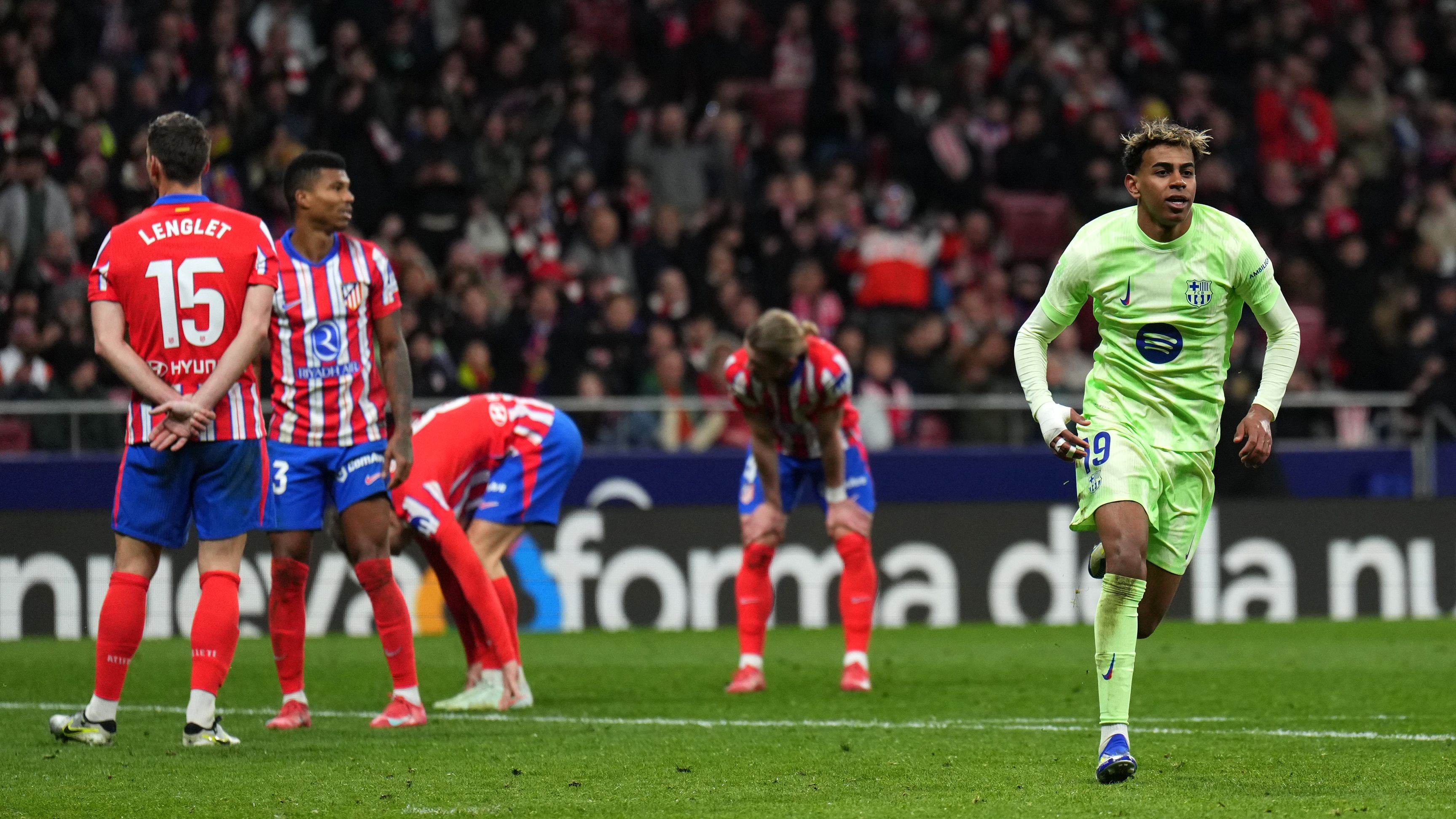 Atletico de Madrid v FC Barcelona - La Liga EA Sports