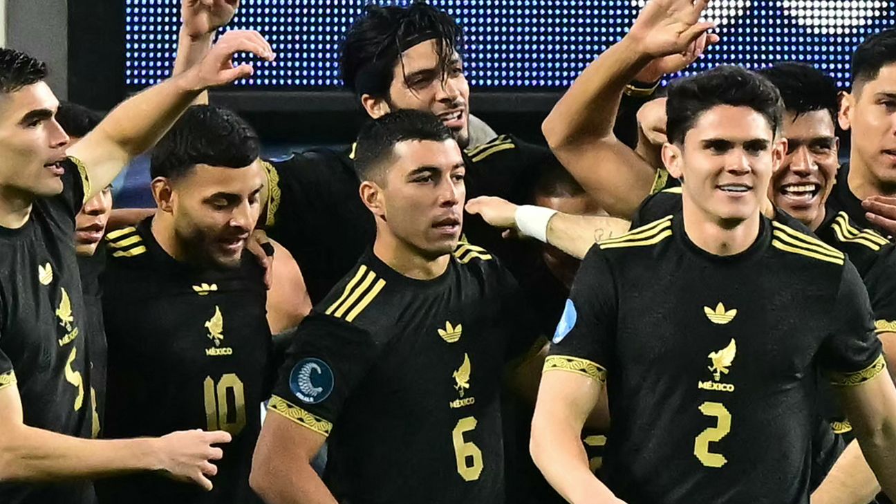 FBL-CONCACAF-NATIONS-CAN-MEX