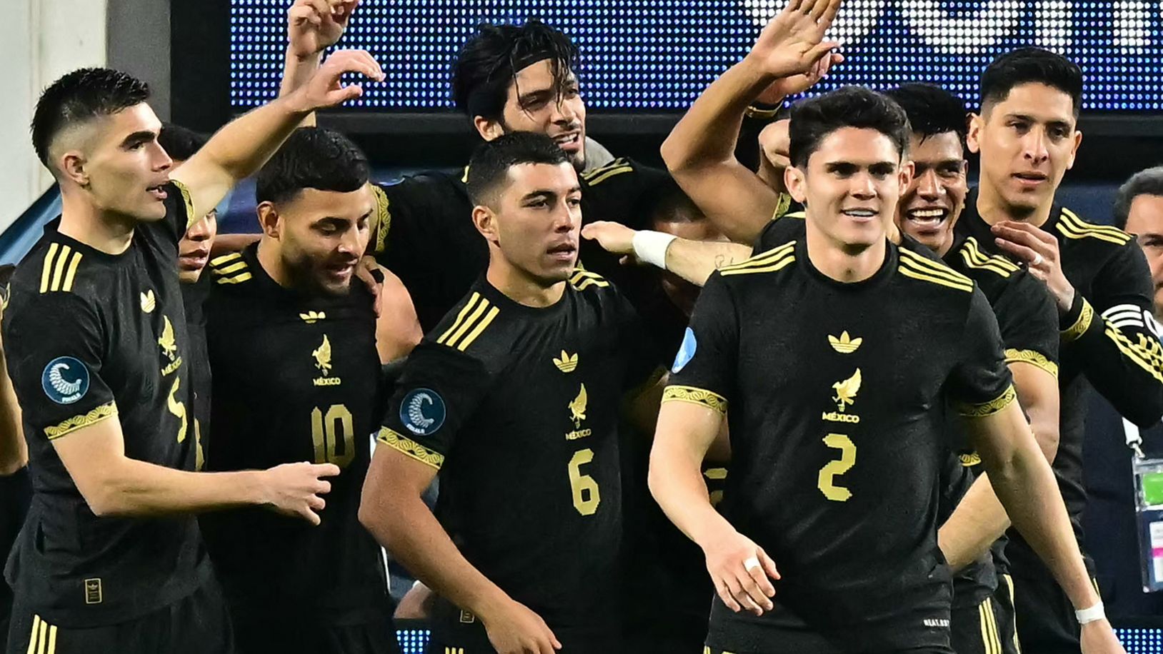 FBL-CONCACAF-NATIONS-CAN-MEX