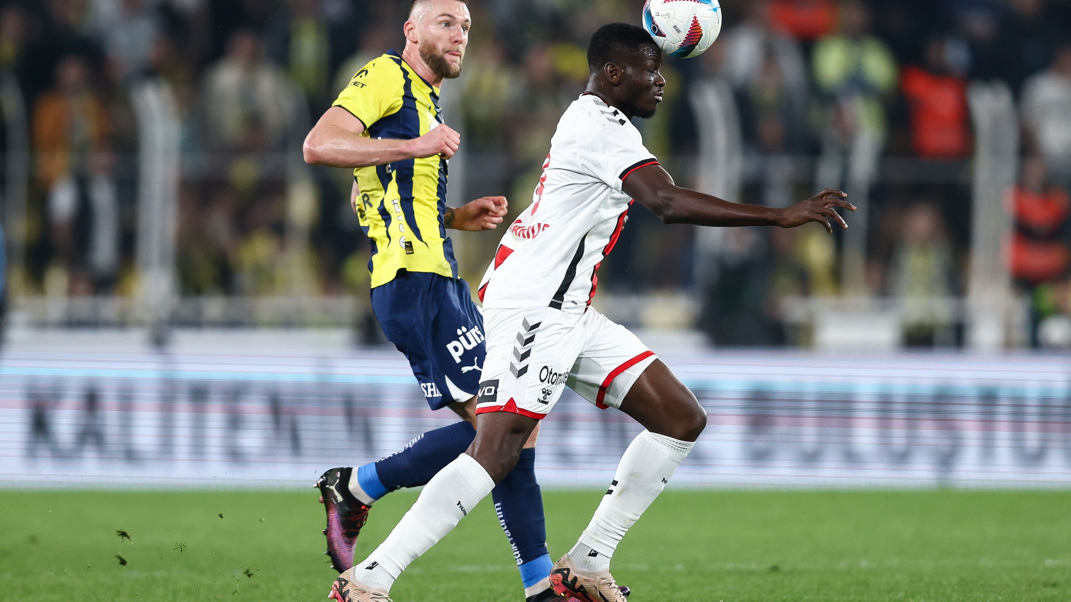 Fenerbahce v Samsunspor - Turkish Super League