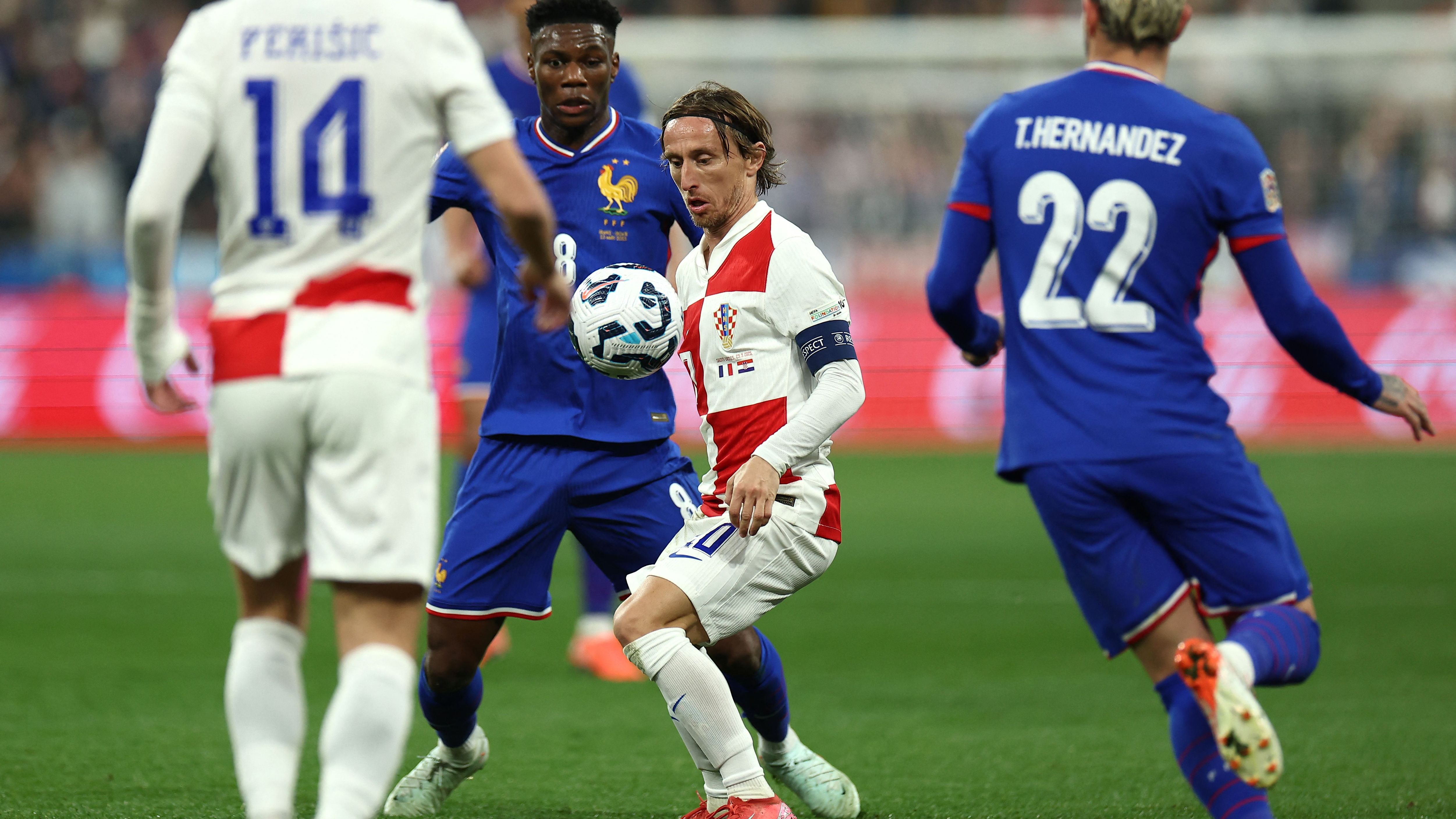 FBL-EUR-NATIONS-FRA-CRO