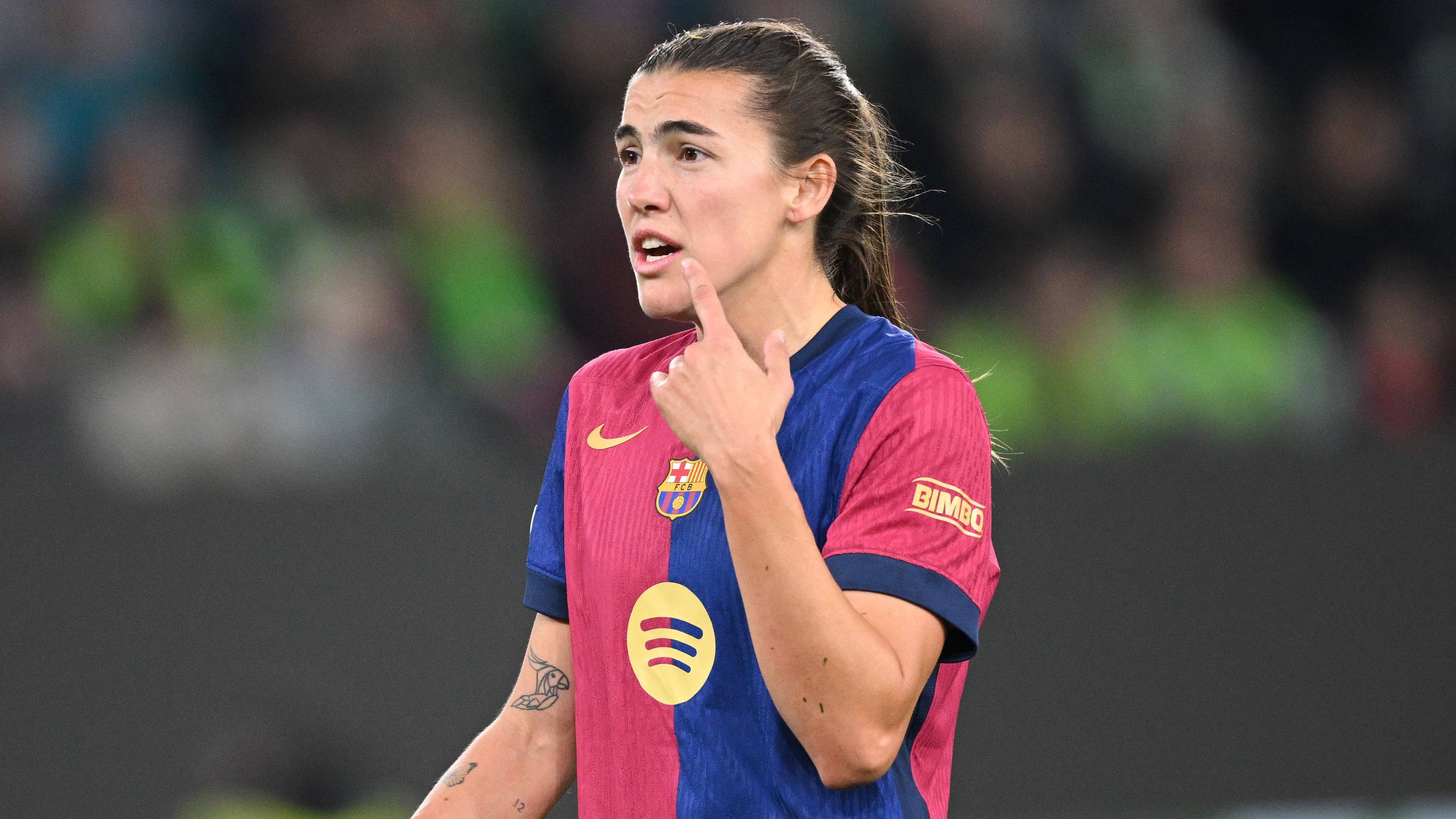 VfL Wolfsburg v FC Barcelona - UEFA Women's Champions League Quarter Finals First Leg