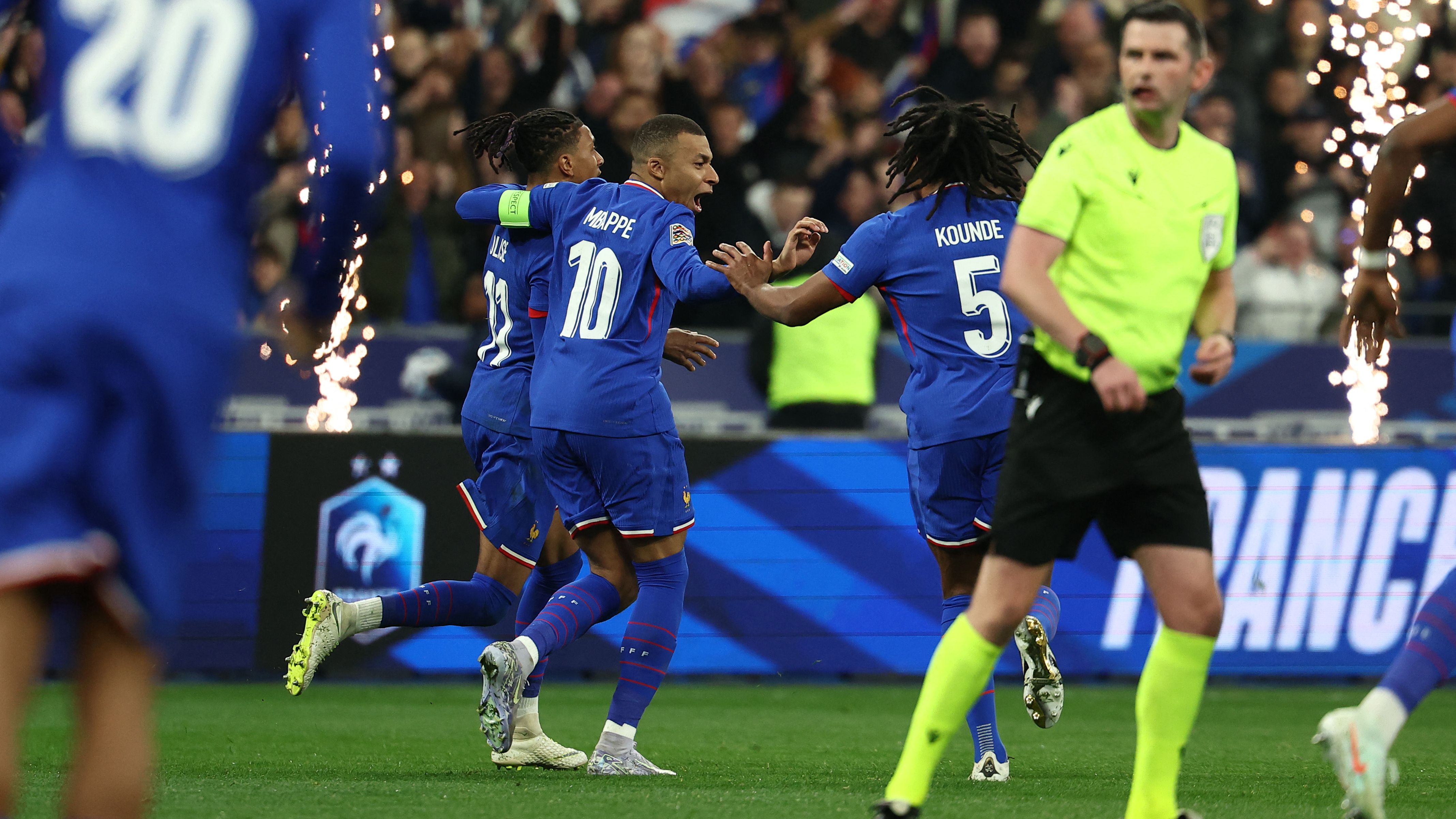 FBL-EUR-NATIONS-FRA-CRO