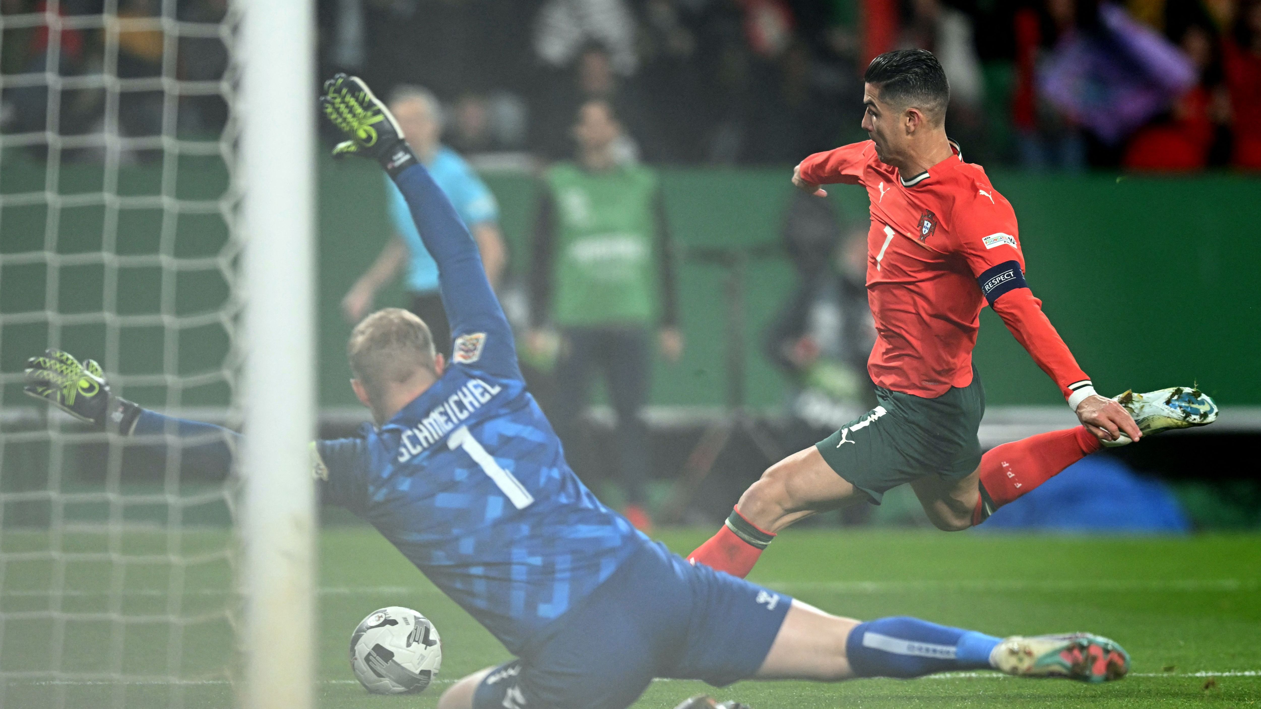 FBL-EUR-NATIONS-POR-DEN