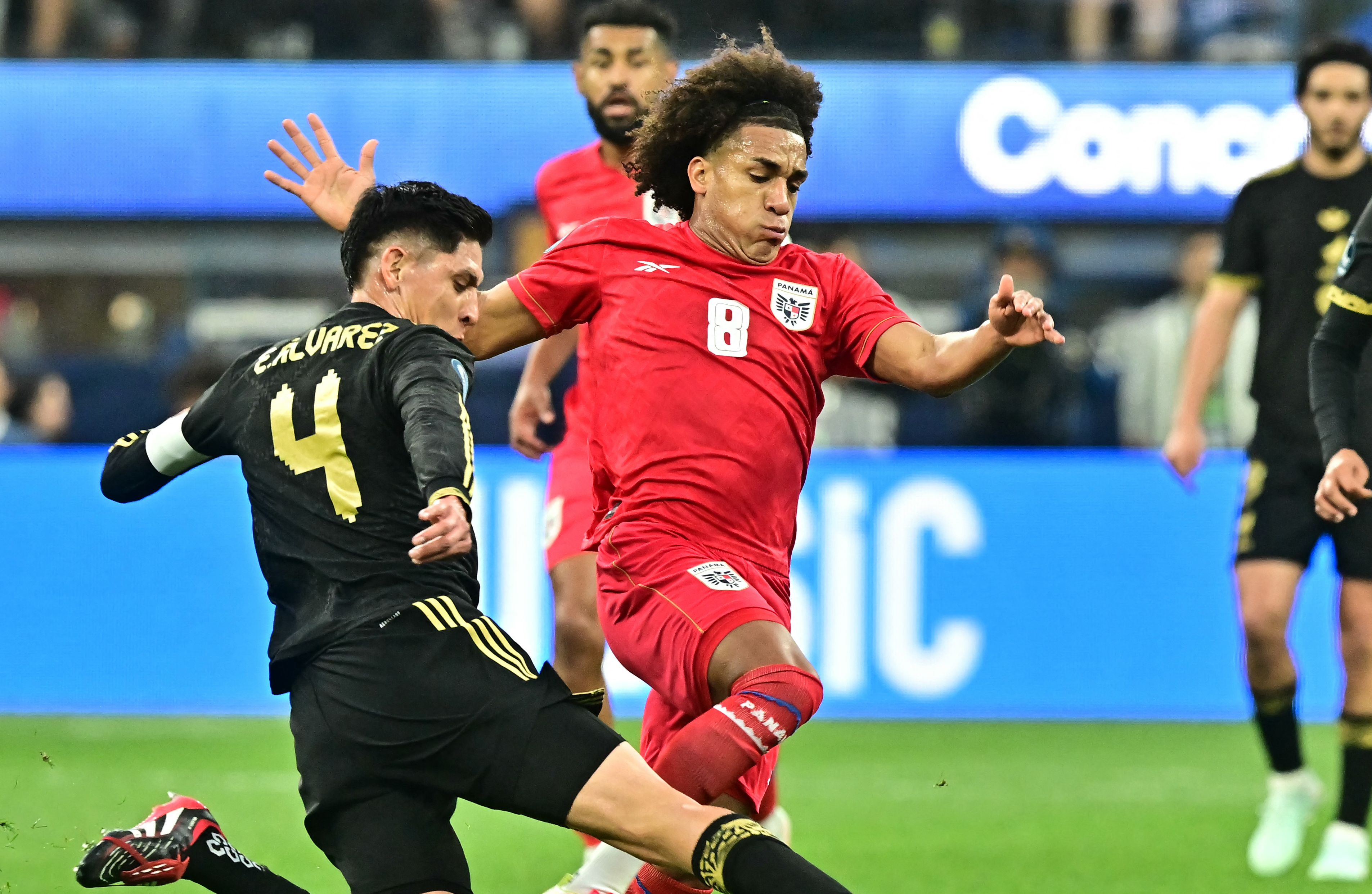 FBL-CONCACAF-NATIONS-MEX-PAN