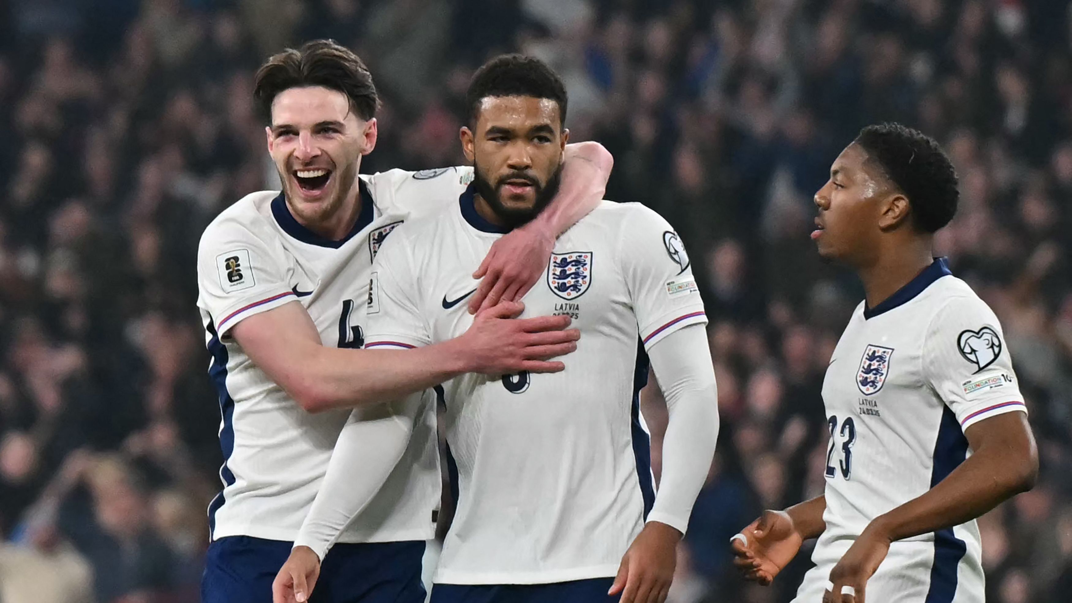 TOPSHOT-FBL-WC-EUR-2026-QUALIFIERS-ENG-LAT