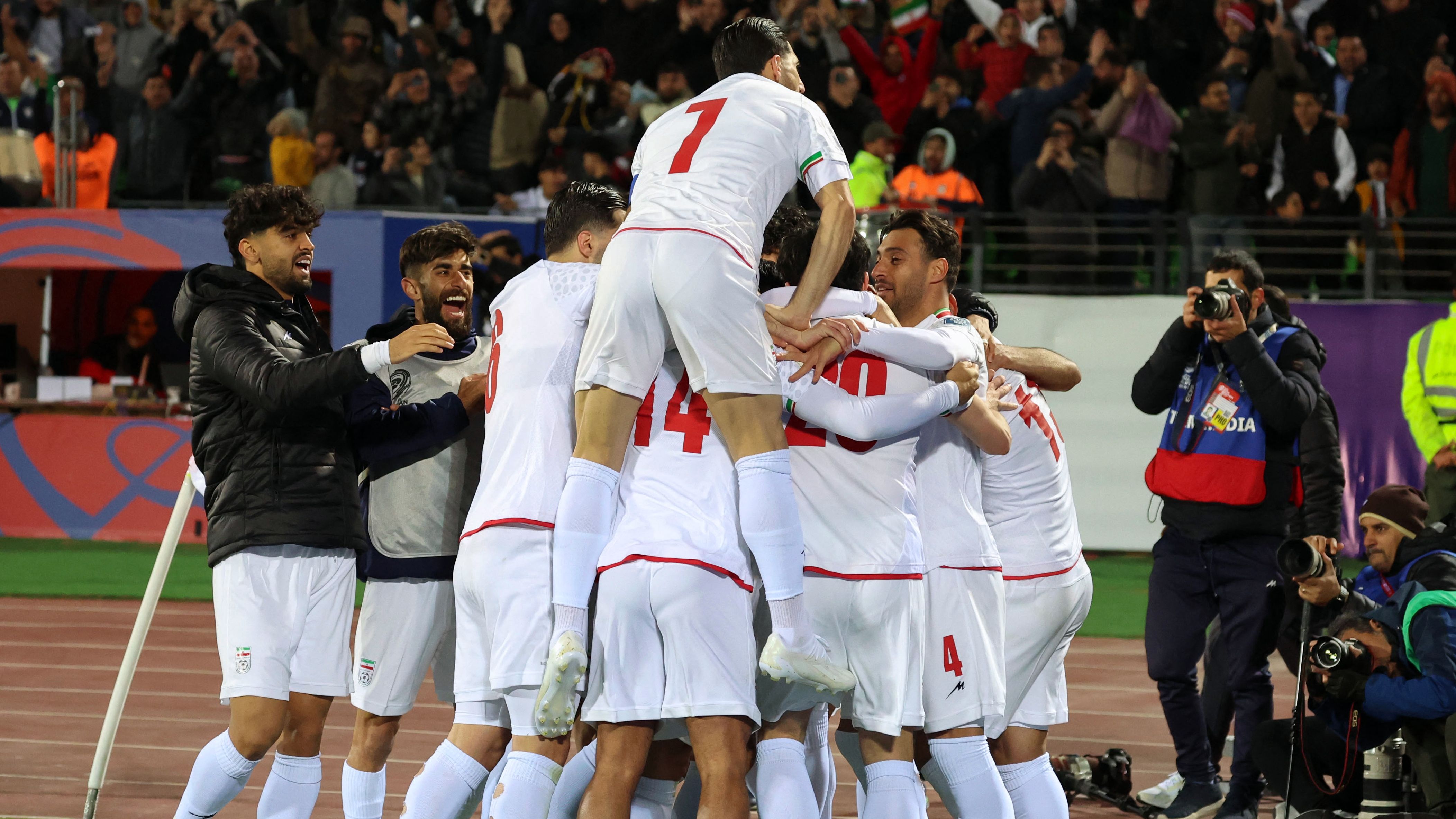 FBL-WC-2026-ASIA-QUALIFIERS-IRN-UZB