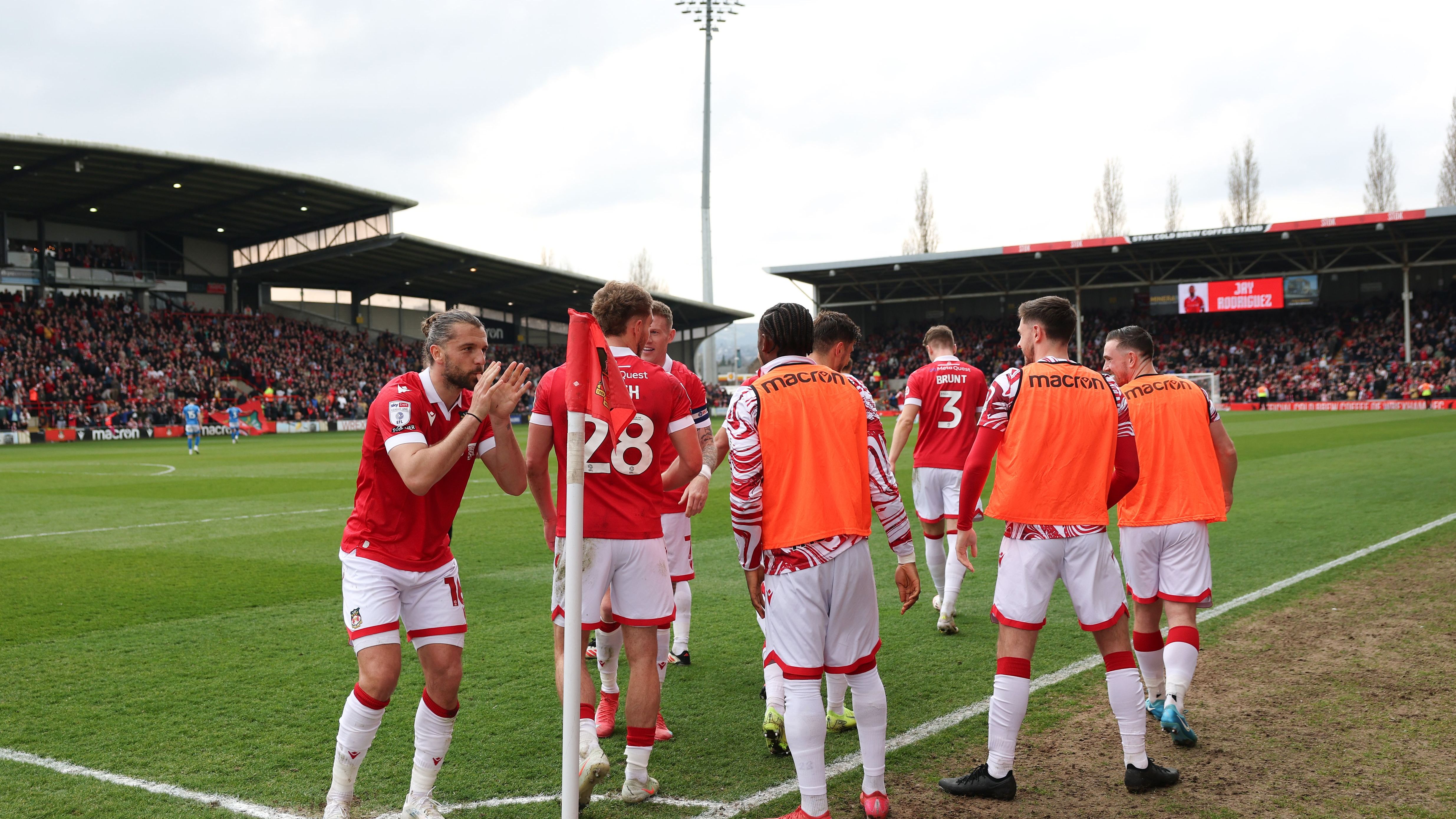 Wrexham AFC v Stockport County FC - Sky Bet League One