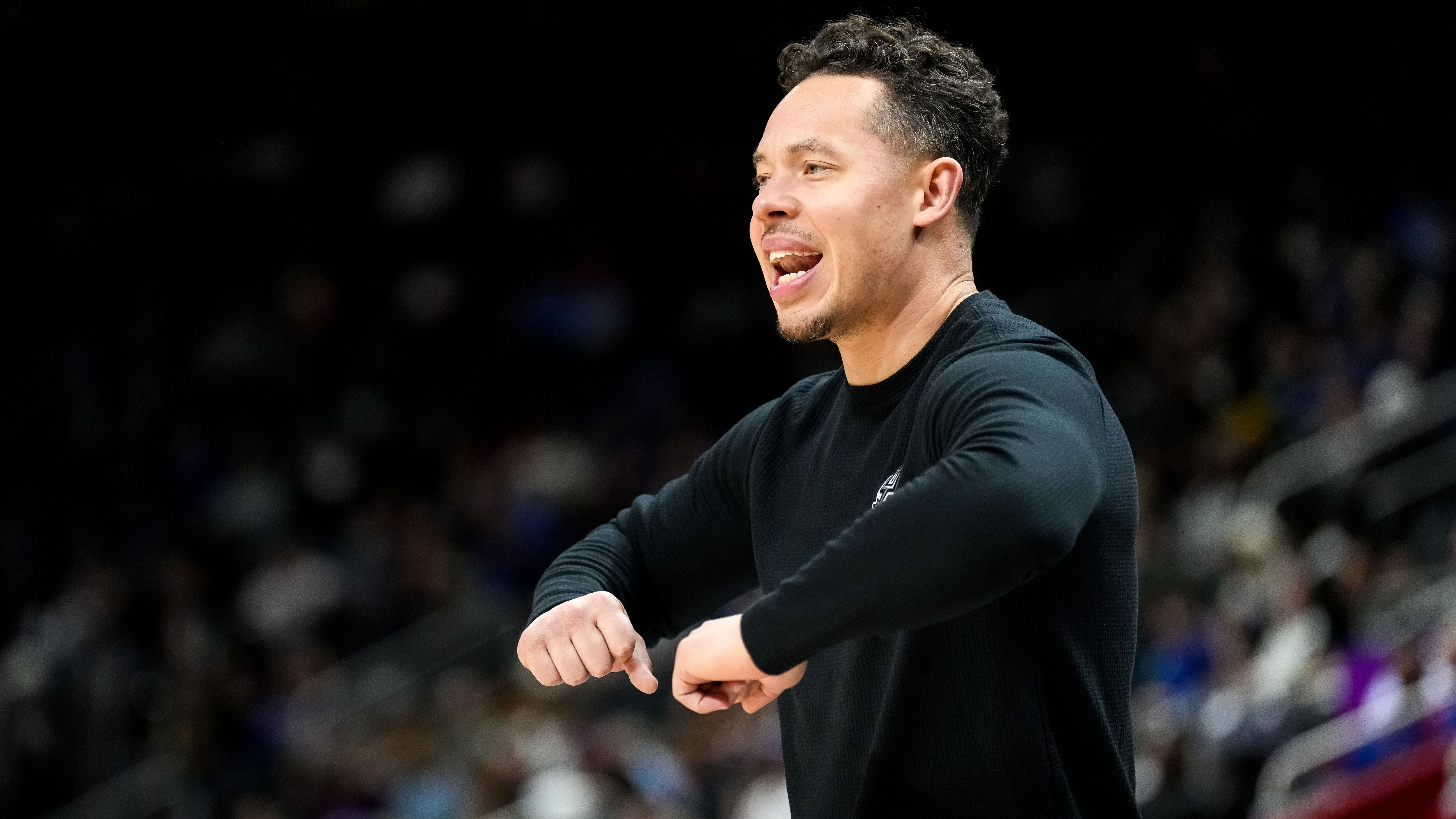 San Antonio Spurs v Detroit Pistons