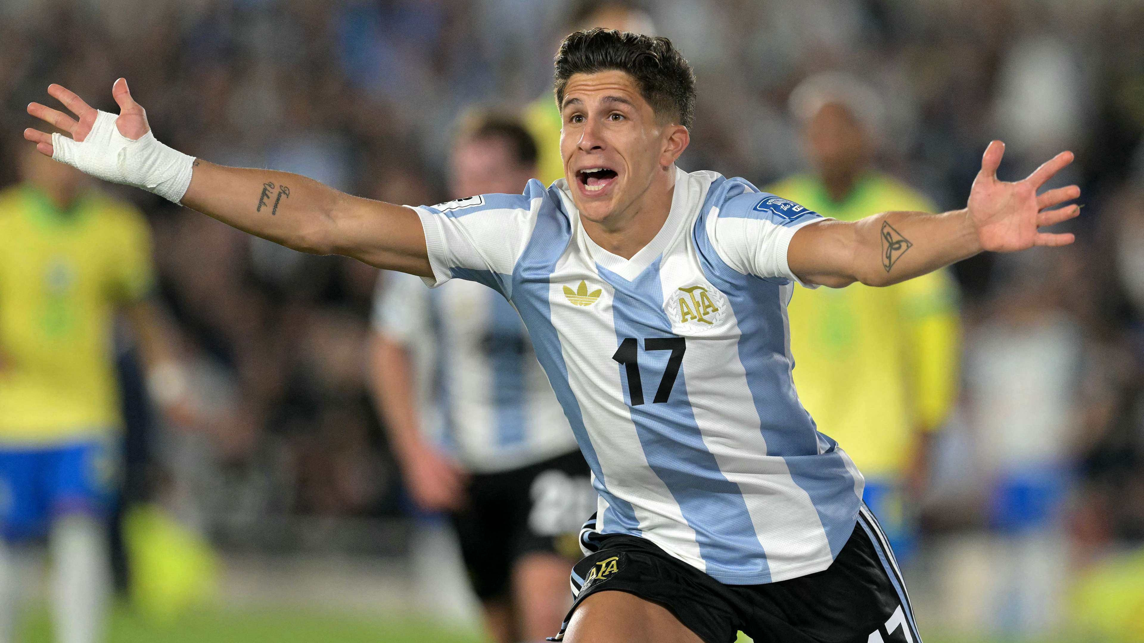 TOPSHOT-FBL-WC-2026-SAMERICA-QUALIFIERS-ARG-BRA