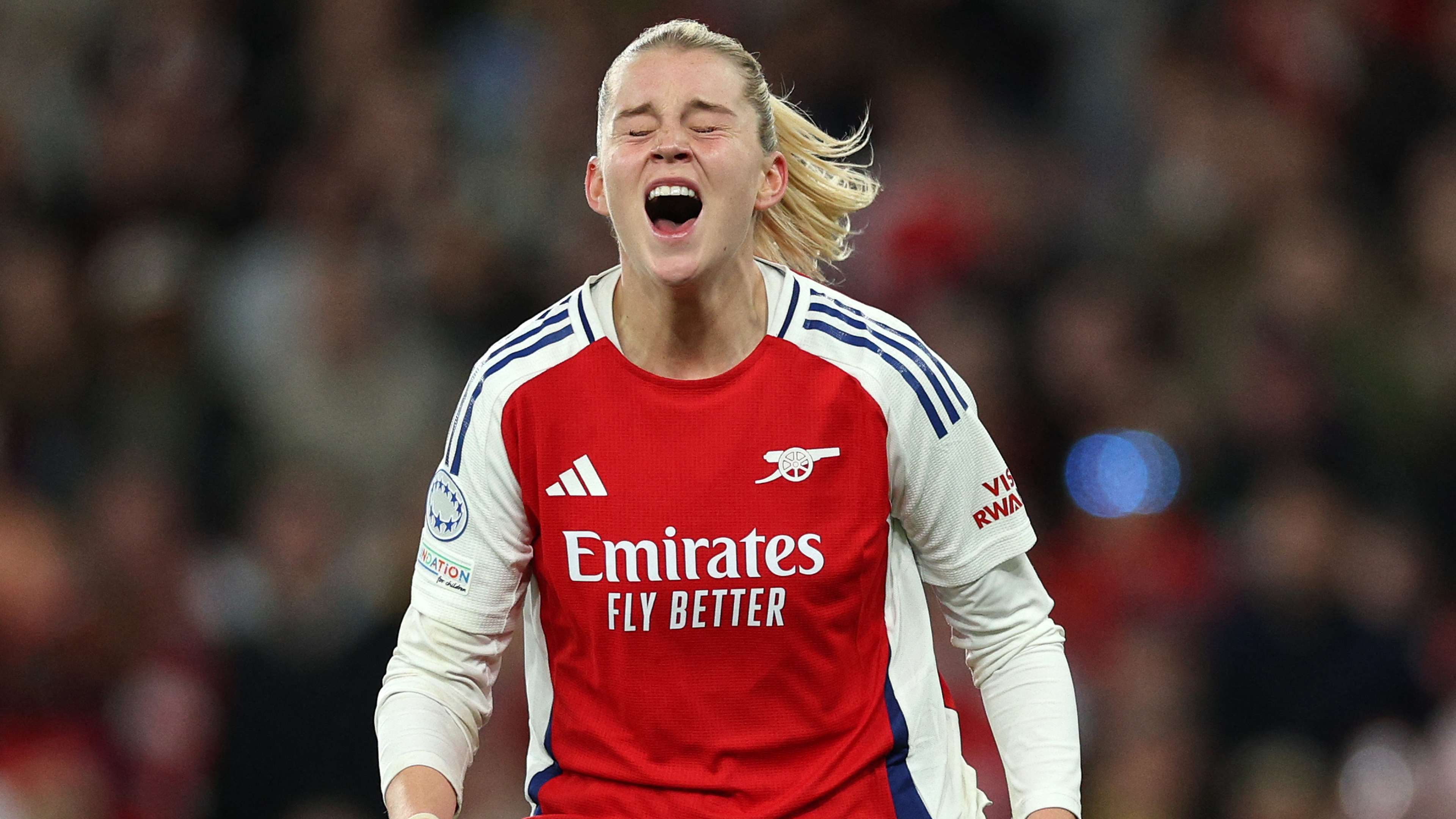 FBL-EUR-C1-WOMEN-ARSENAL-REAL MADRID