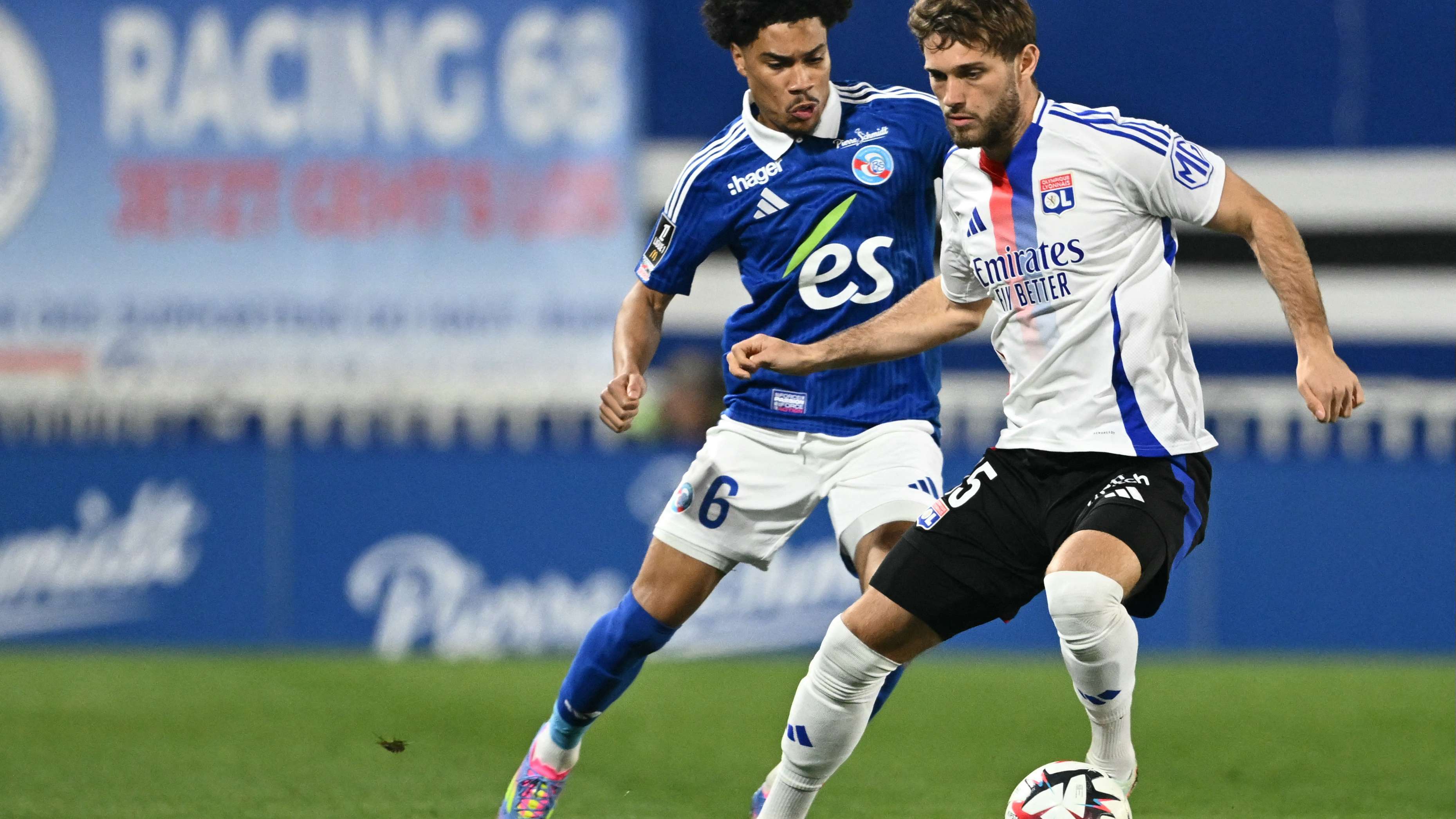 FBL-FRA-LIGUE1-STRASBOURG-LYON