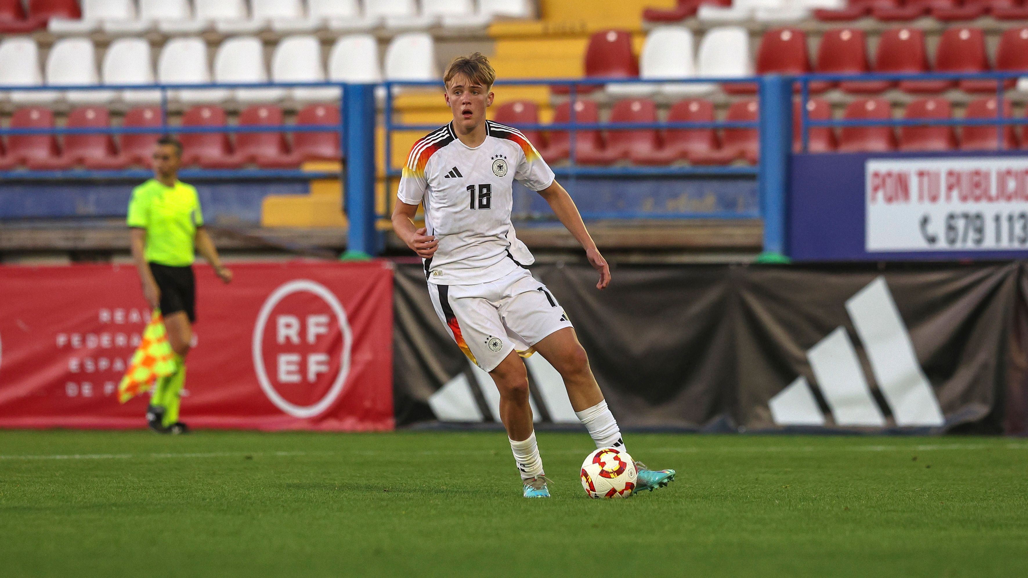 Germany U17 v Norway U17 - UEFA Under17 EURO Qualifier