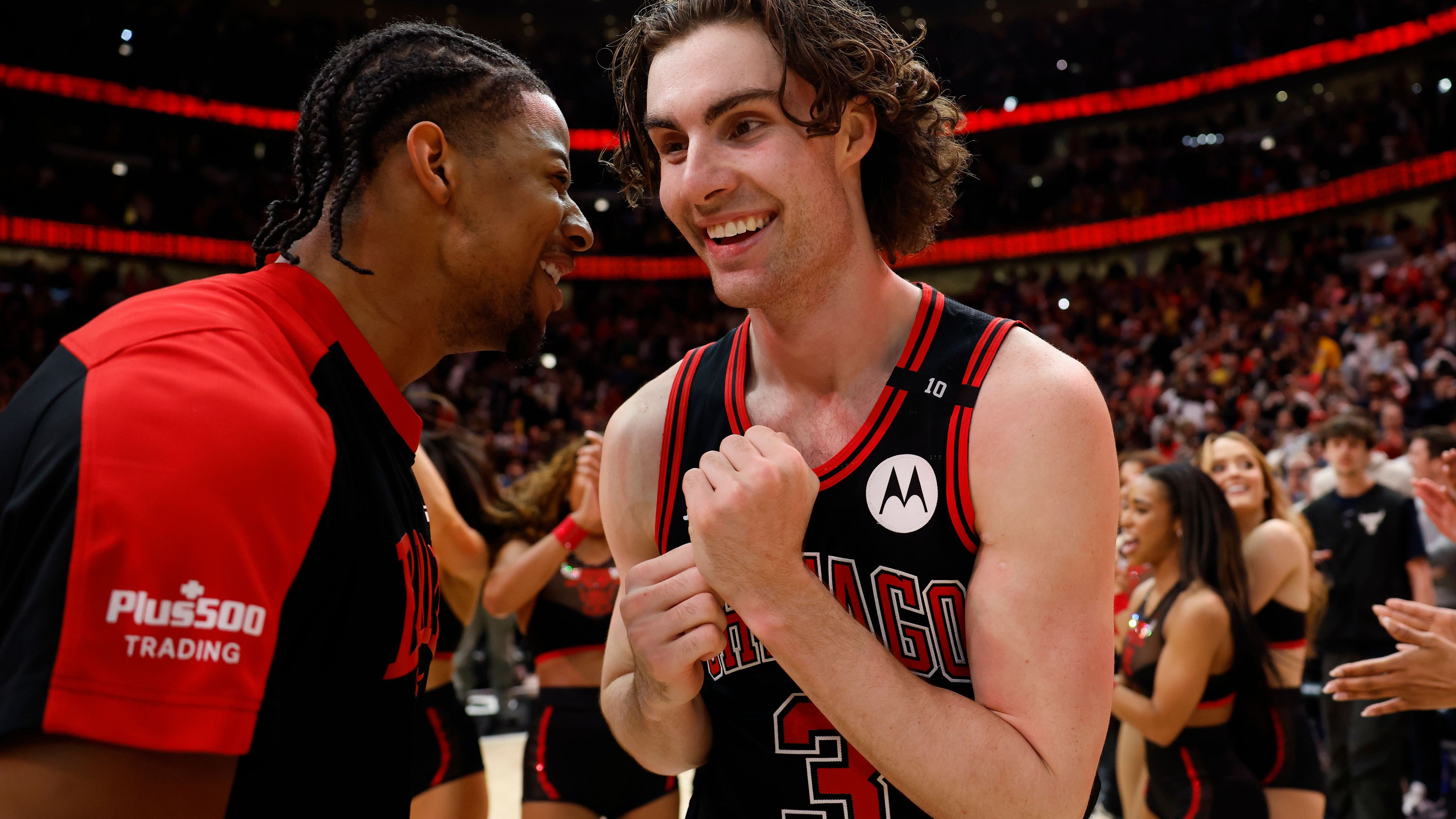 Los Angeles Lakers v Chicago Bulls