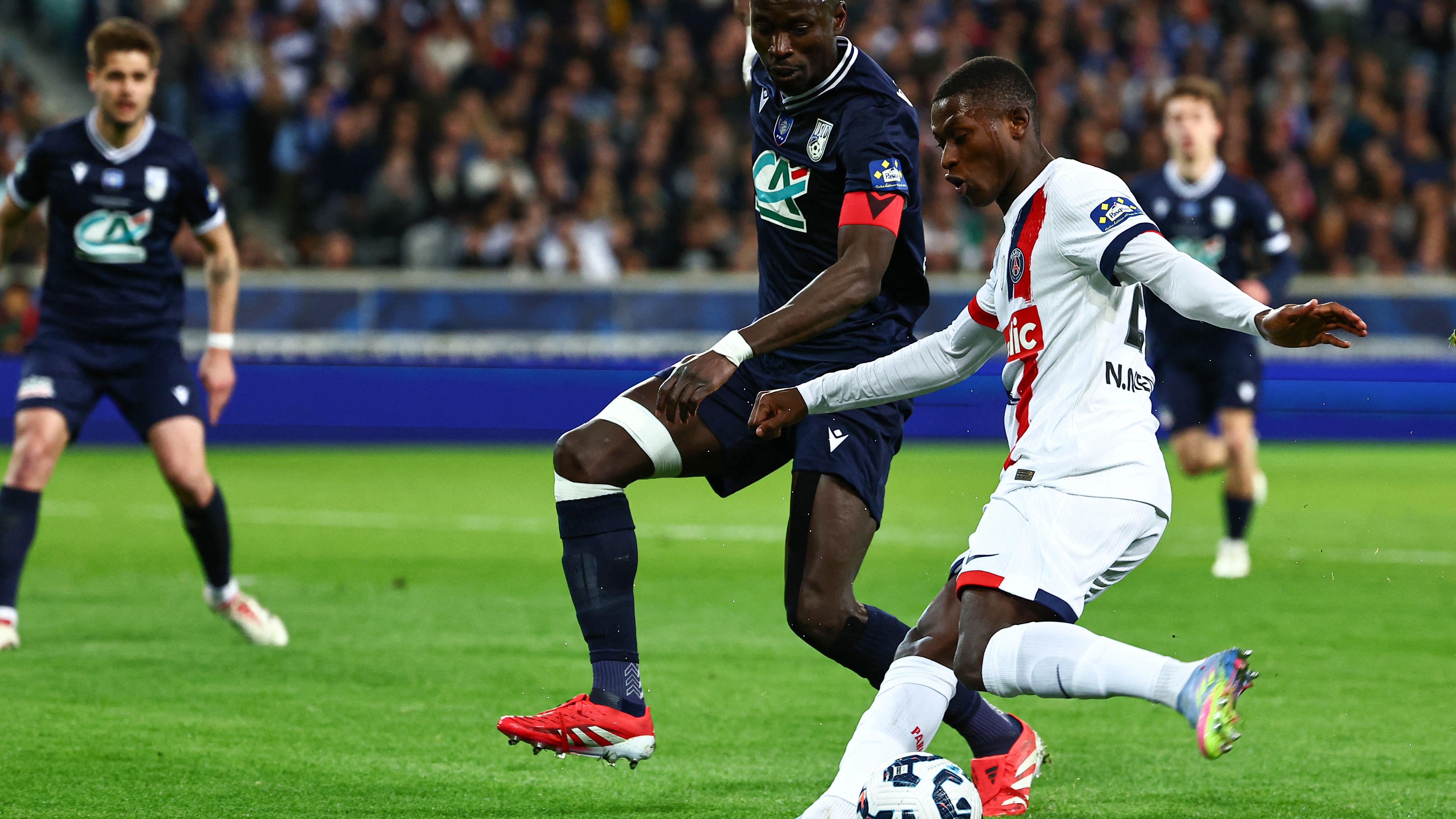 FBL-FRA-CUP-DUNKIRK-PSG