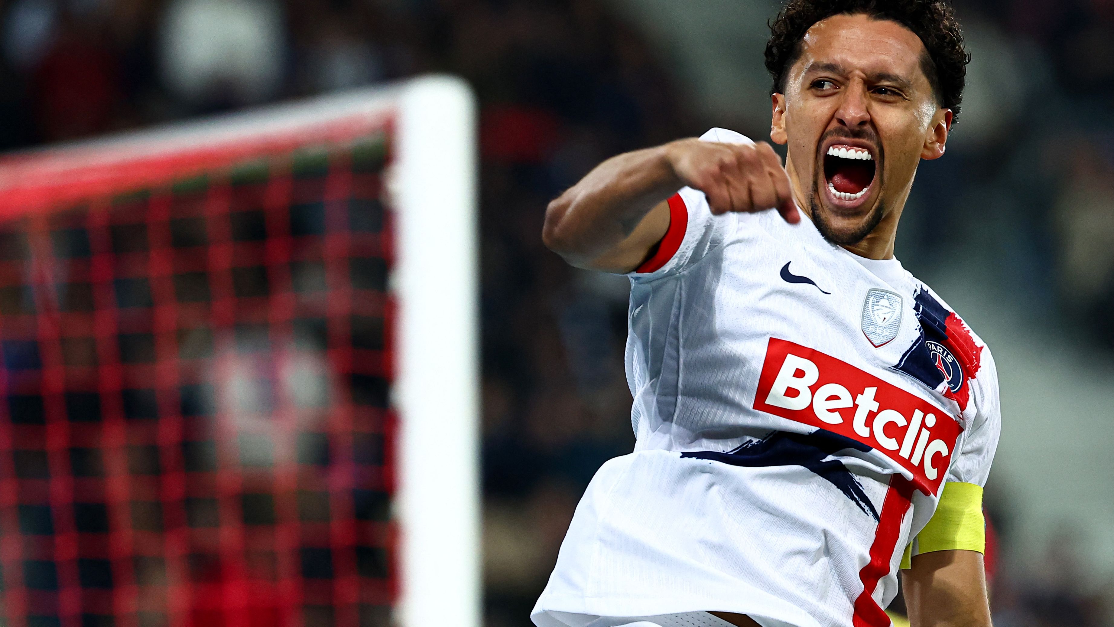 TOPSHOT-FBL-FRA-CUP-DUNKIRK-PSG