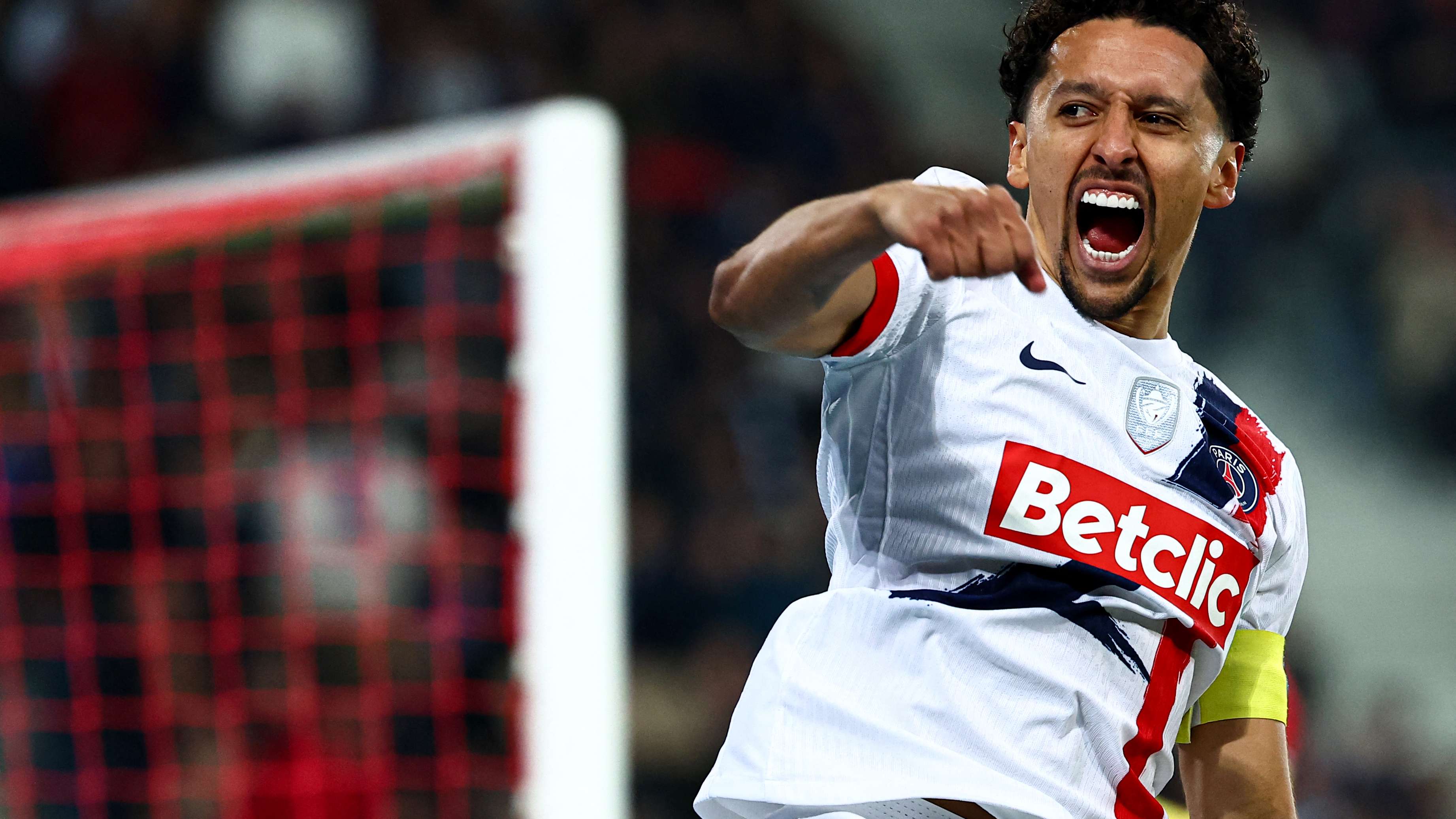 TOPSHOT-FBL-FRA-CUP-DUNKIRK-PSG