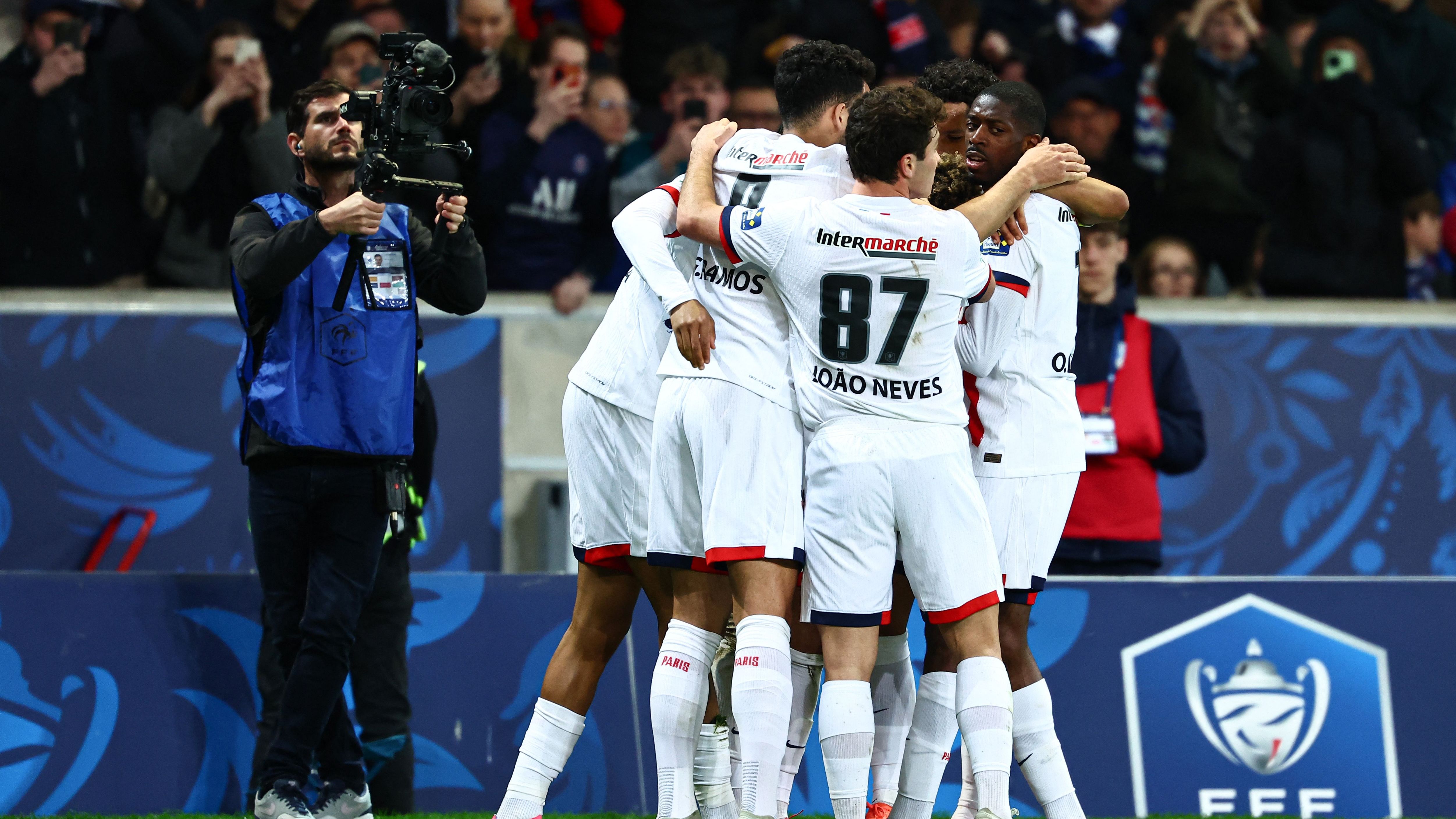 FBL-FRA-CUP-DUNKIRK-PSG