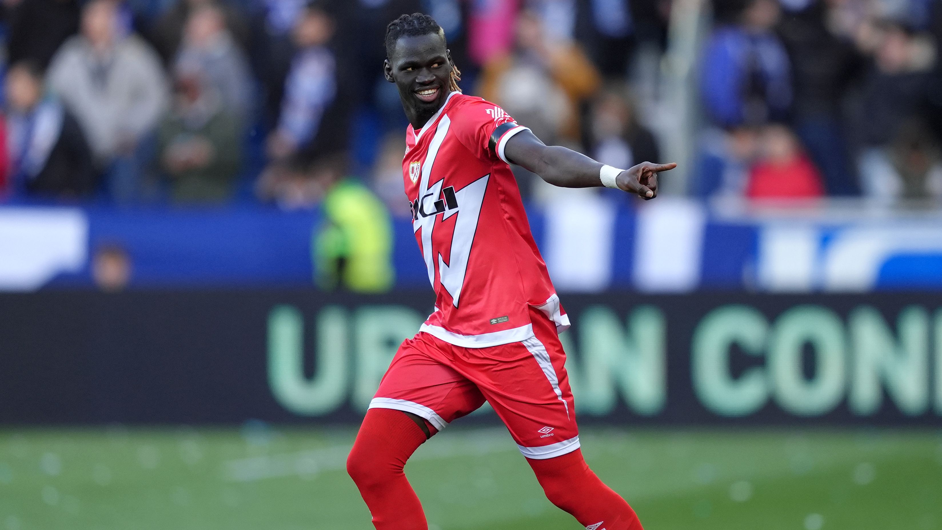 Deportivo Alaves v Rayo Vallecano - La Liga EA Sports