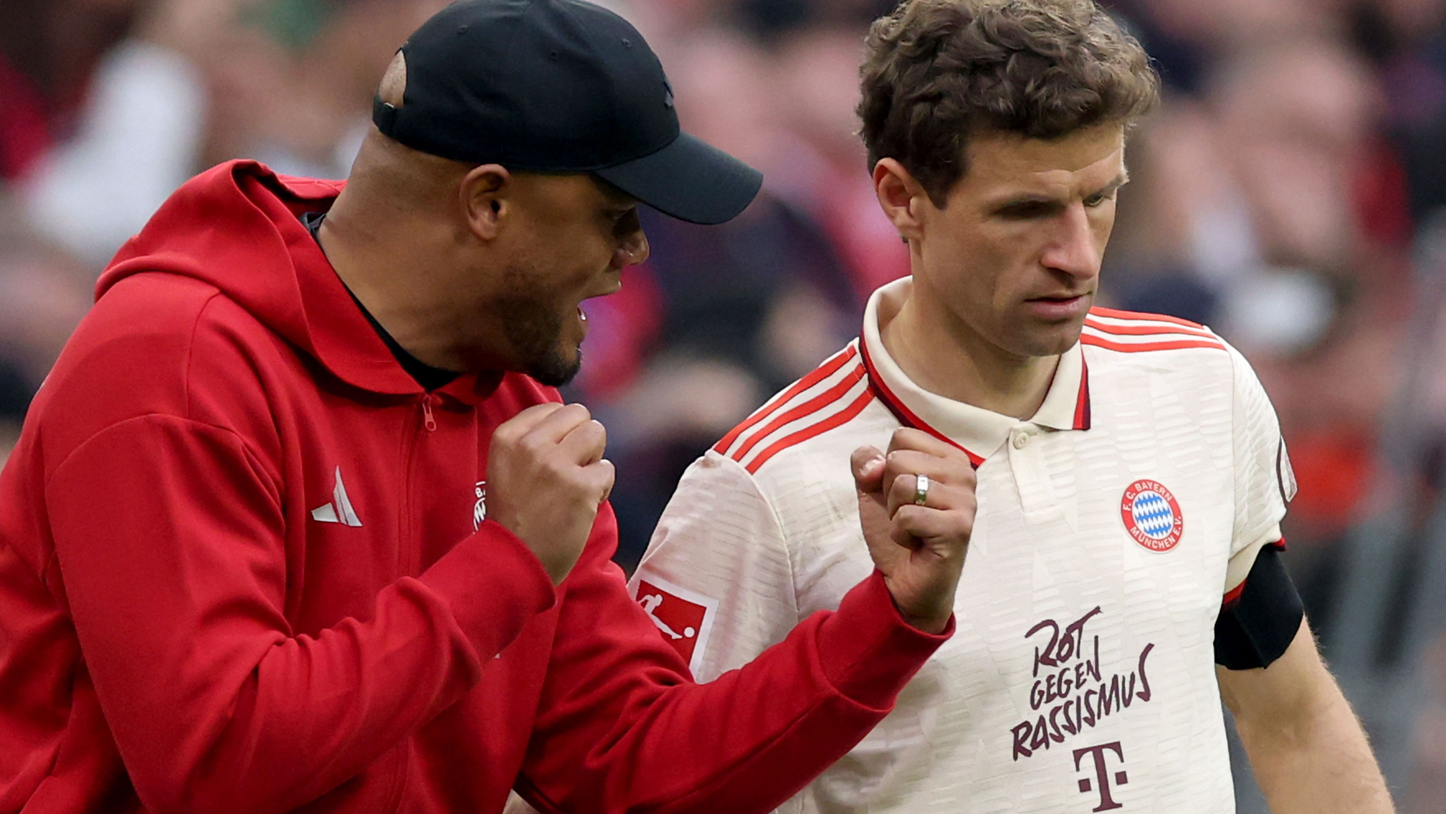 FC Bayern München v FC St. Pauli 1910 - Bundesliga