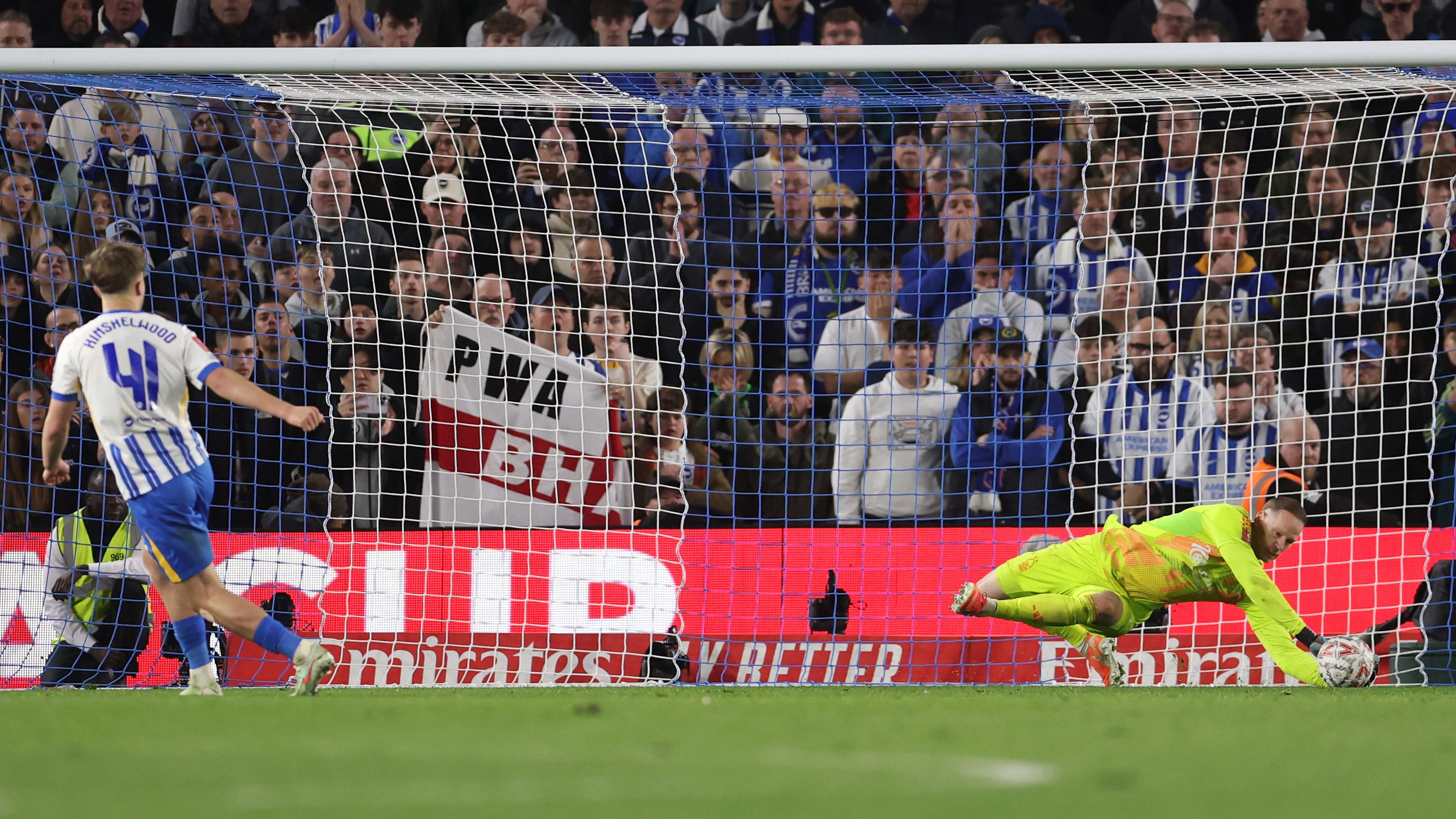 Brighton & Hove Albion v Nottingham Forest - Emirates FA Cup Quarter Final