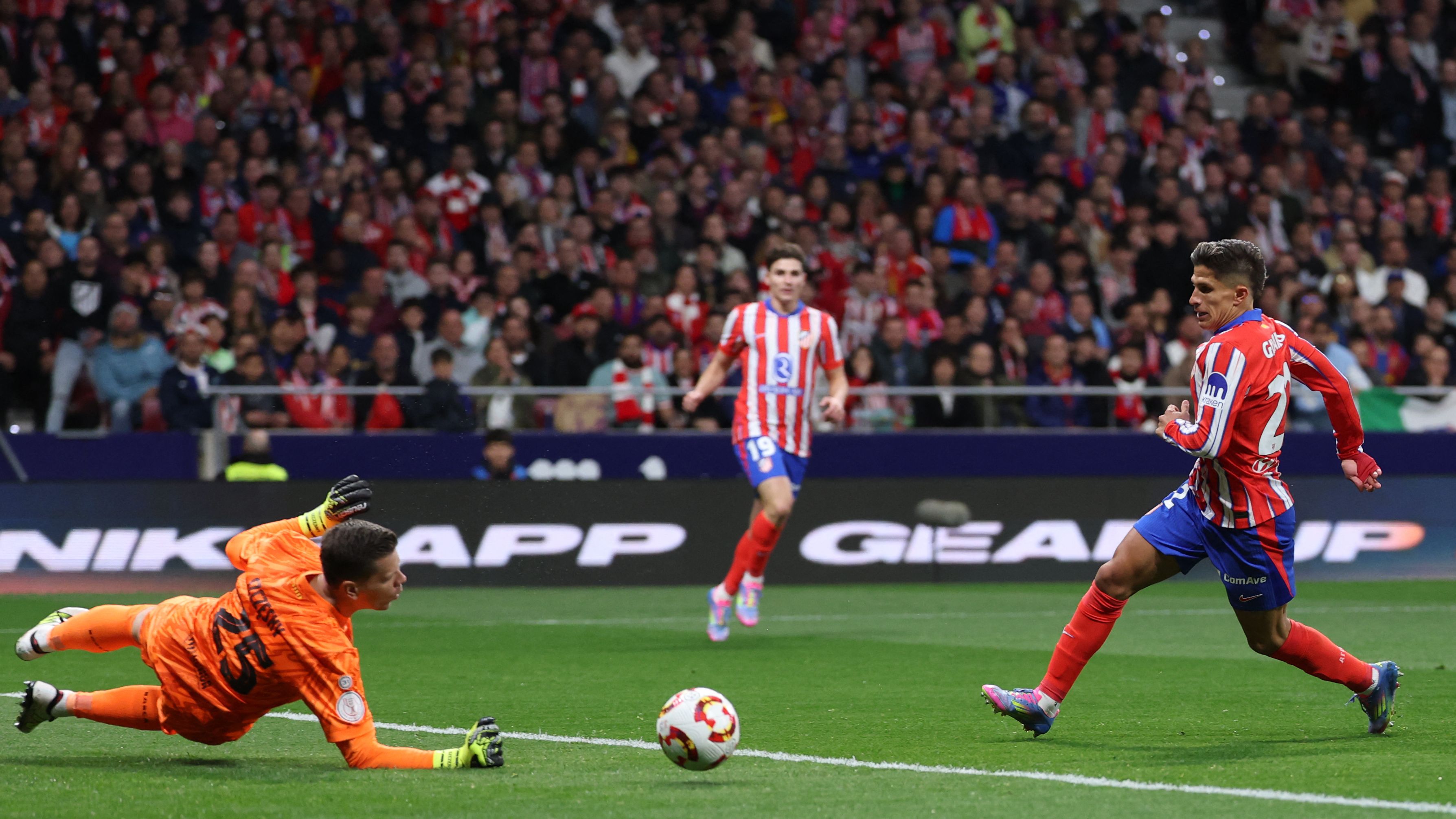 FBL-ESP-CUP-ATLETICO MADRID-BARCELONA