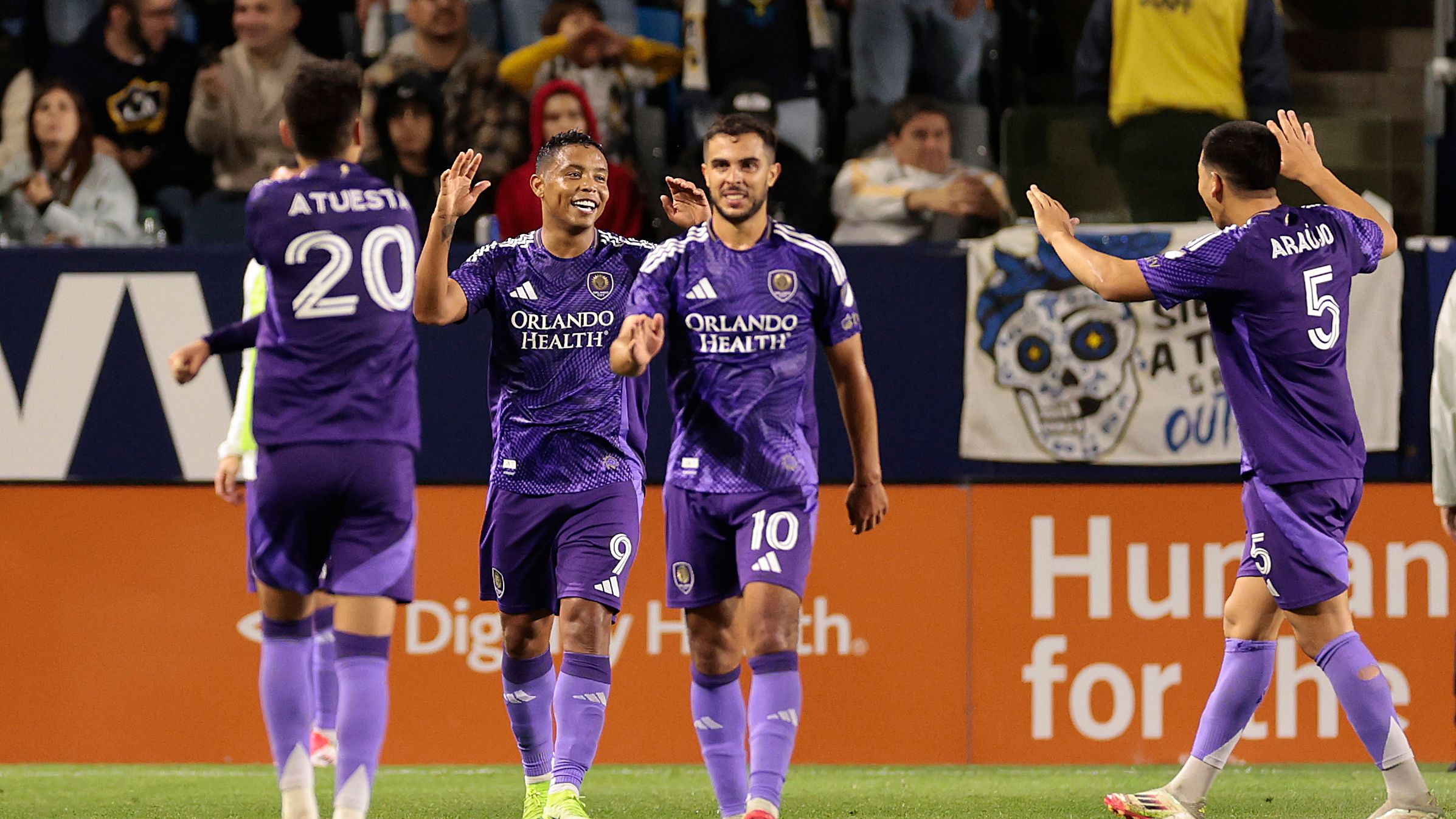 LA Galaxy v Orlando City
