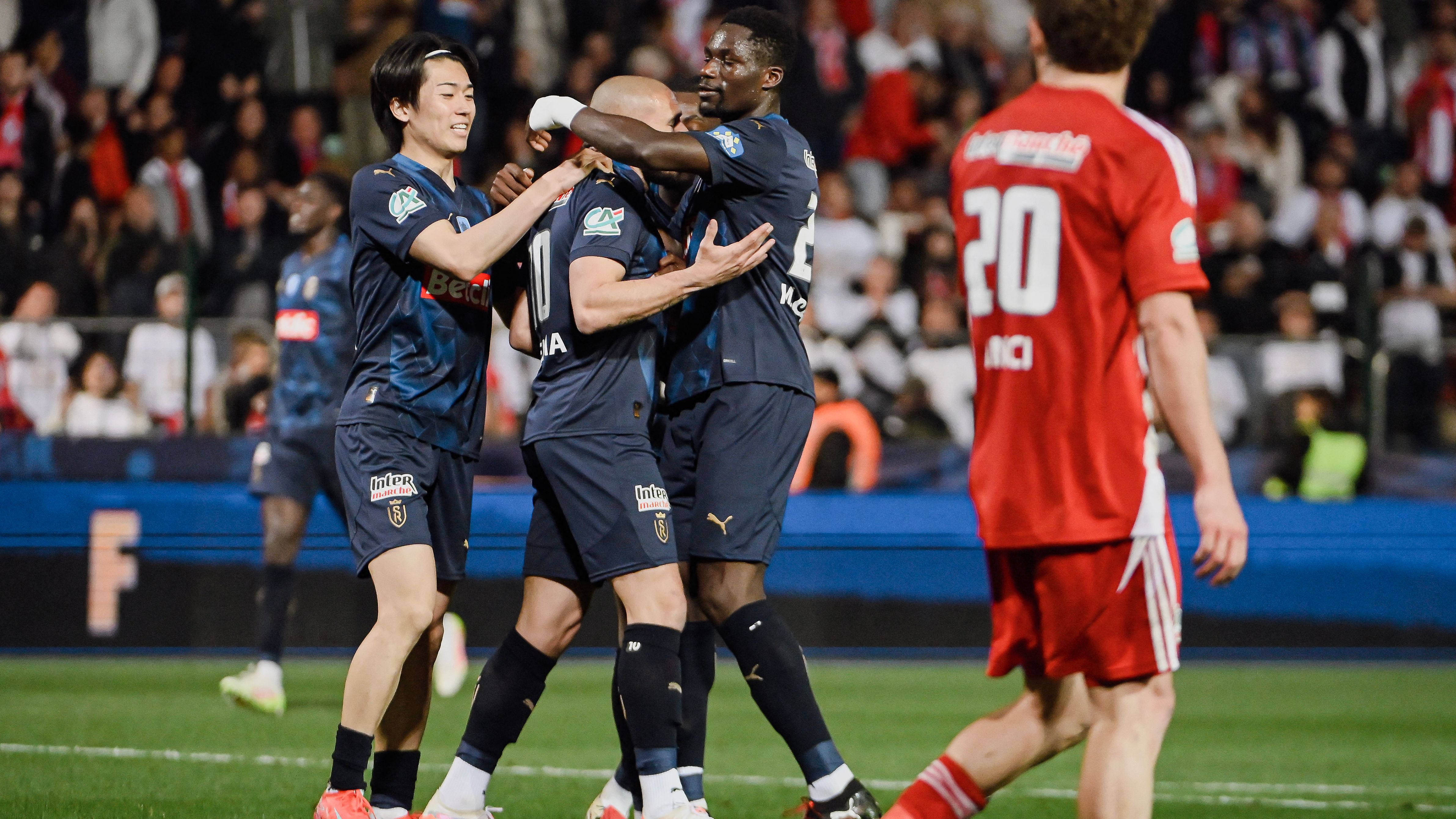 FBL-FRA-CUP-CANNES-REIMS