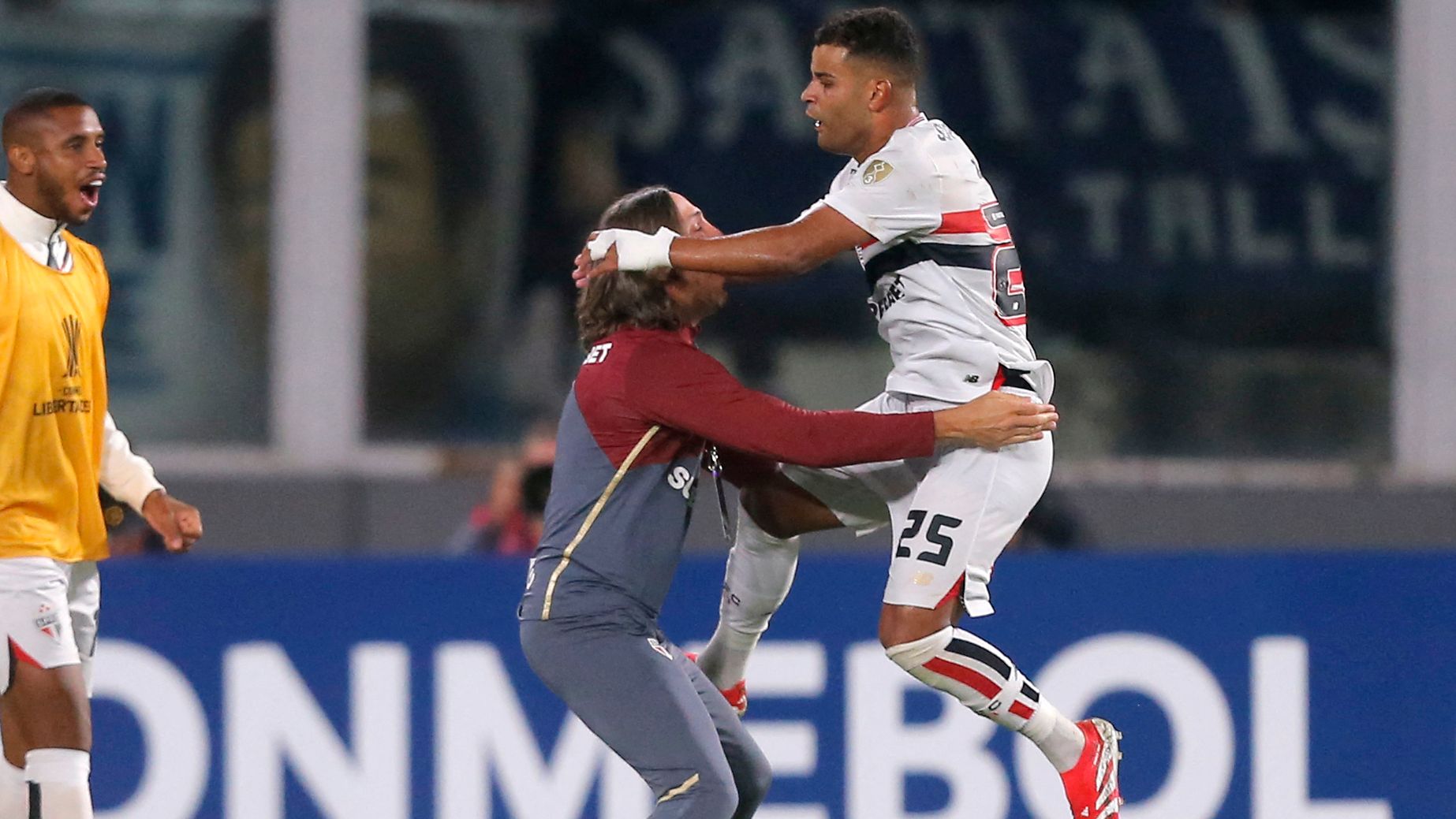 FBL-LIBERTADORES-TALLERES-SAOPAULO