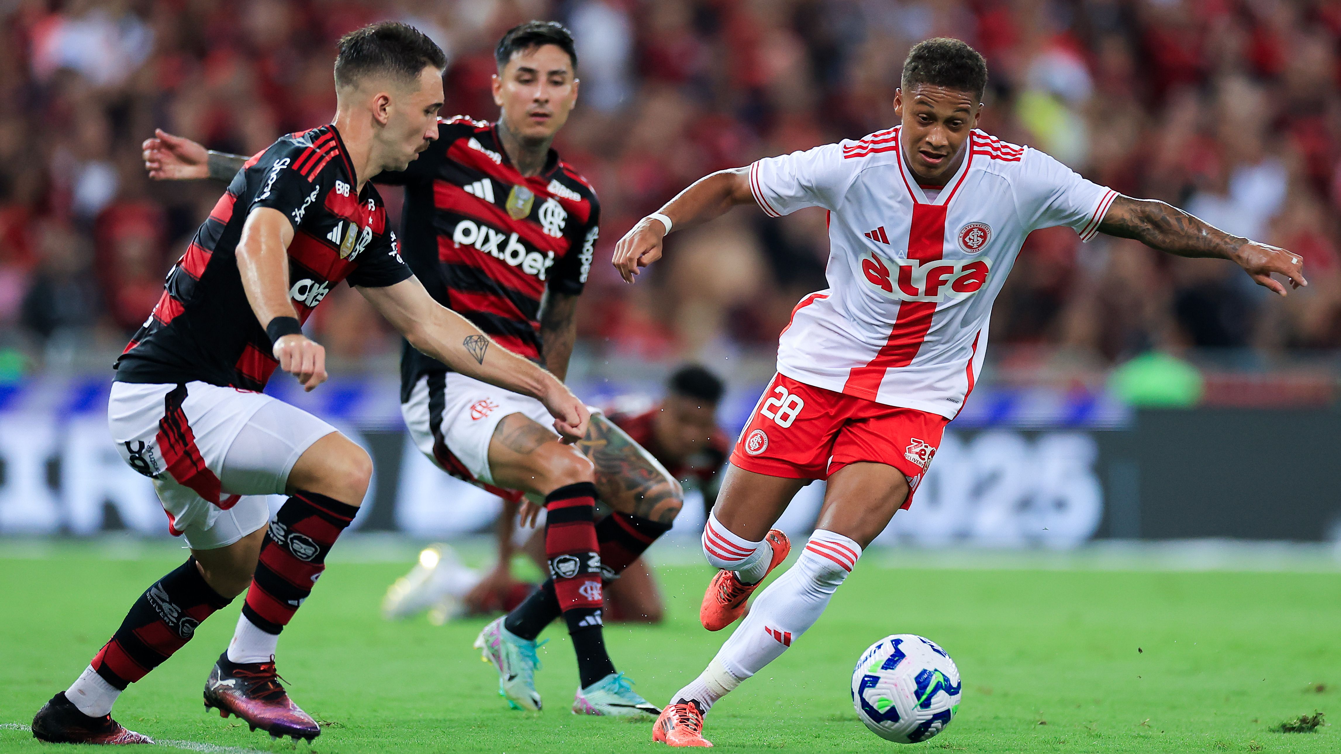 Flamengo v Internacional - Brasileirao 2025