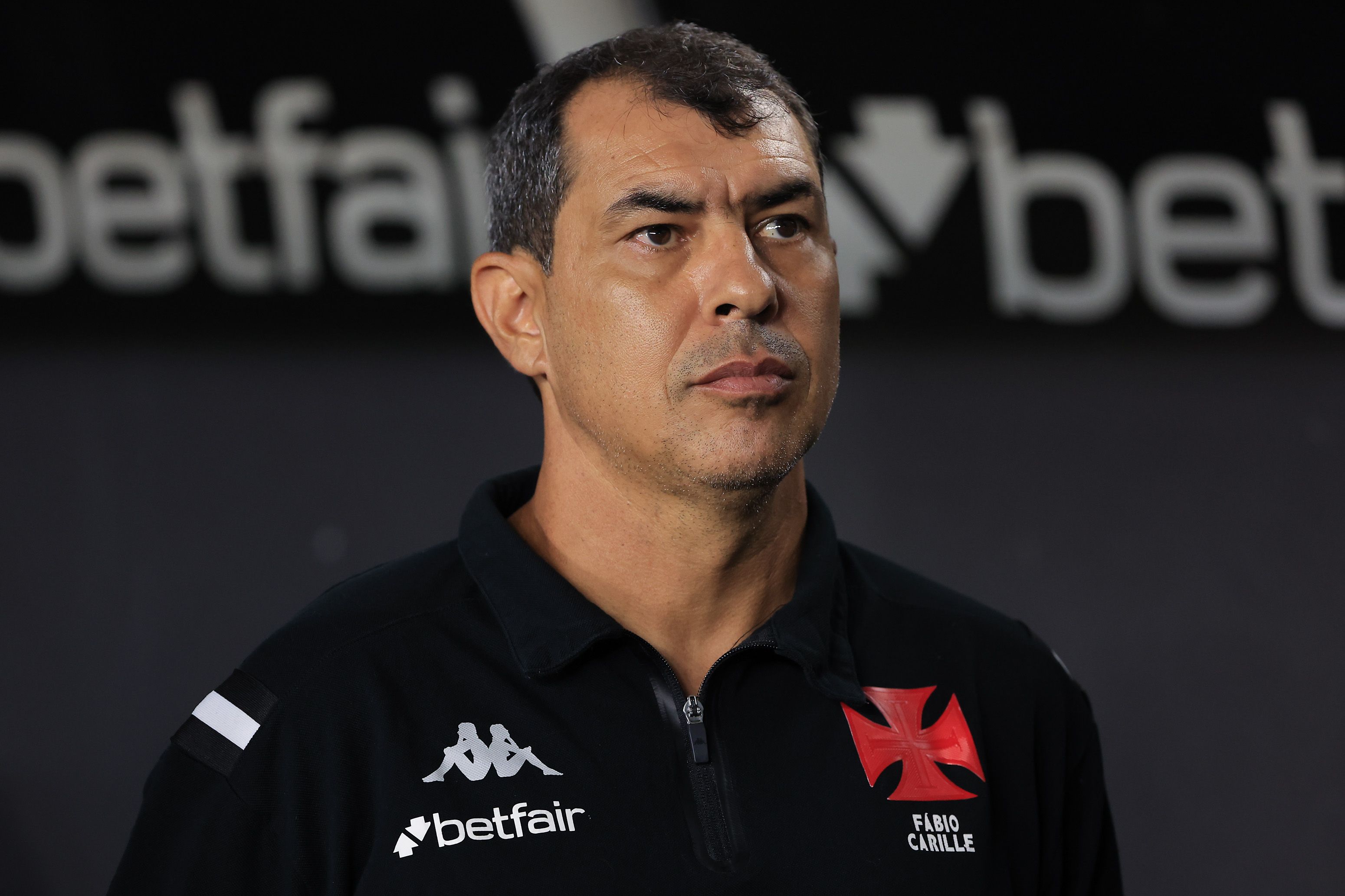 Vasco Da Gama v Santos - Brasileirao 2025