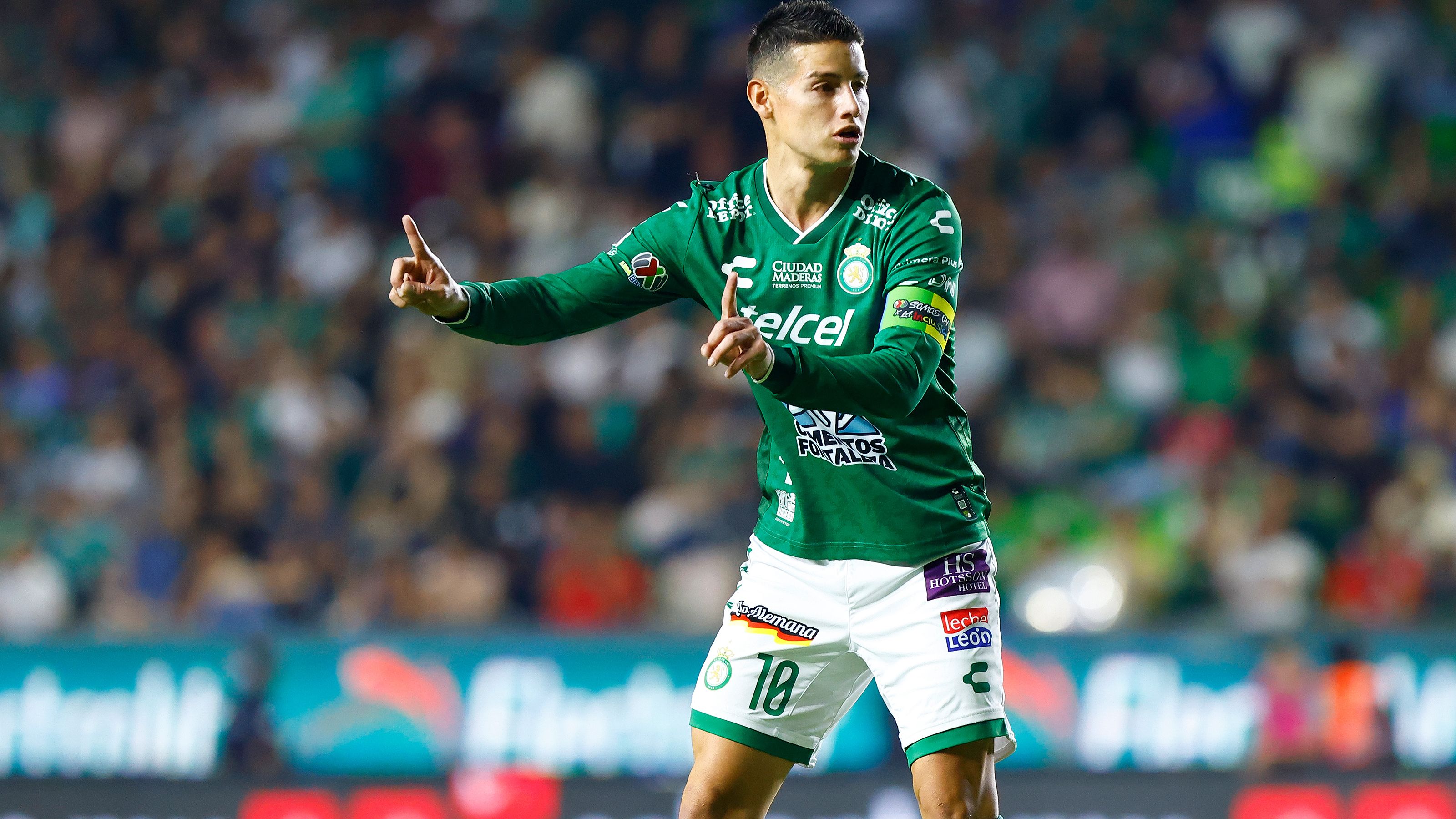 Leon v Pumas UNAM - Torneo Clausura 2025 Liga MX