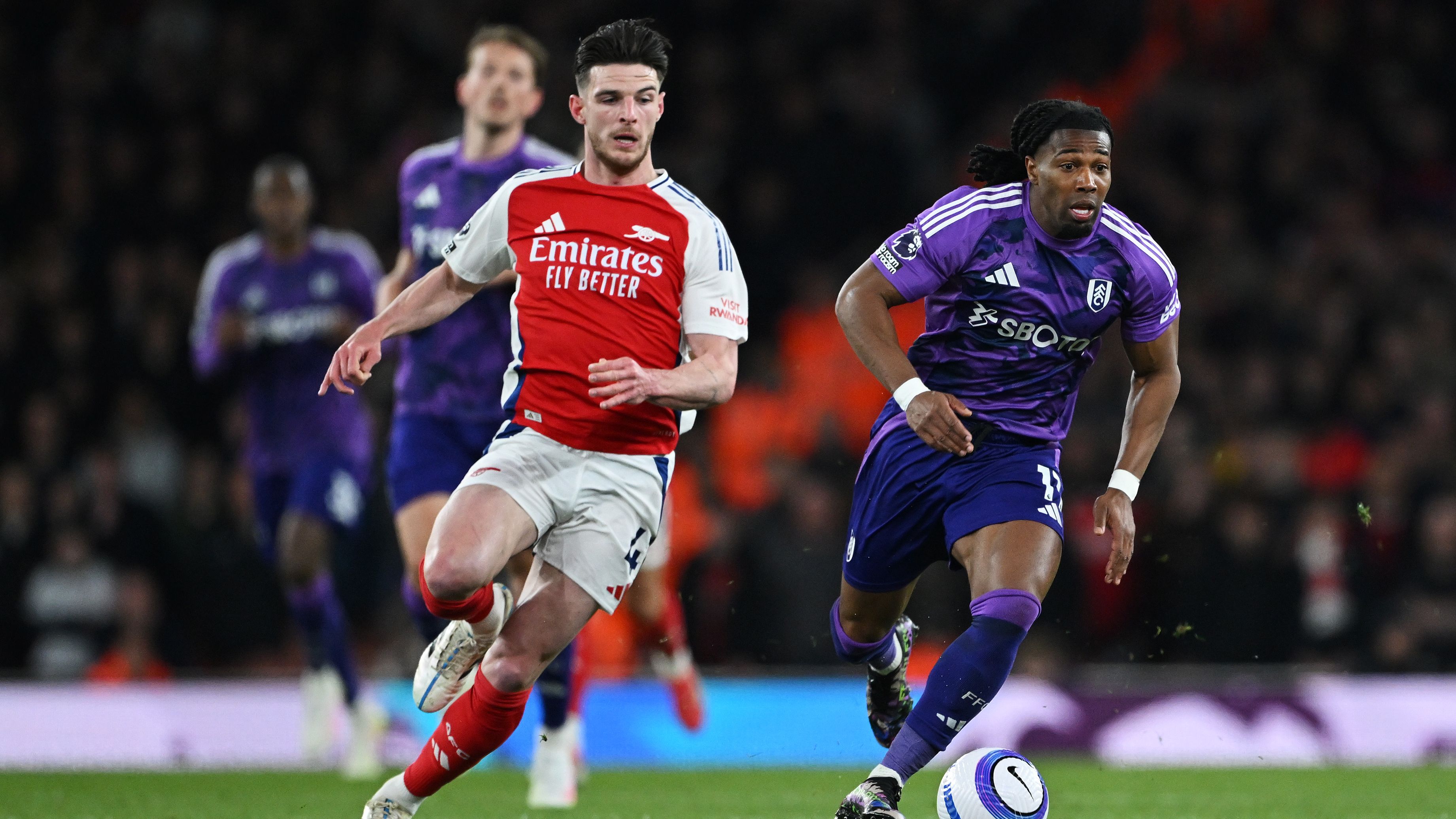 Arsenal FC v Fulham FC - Premier League