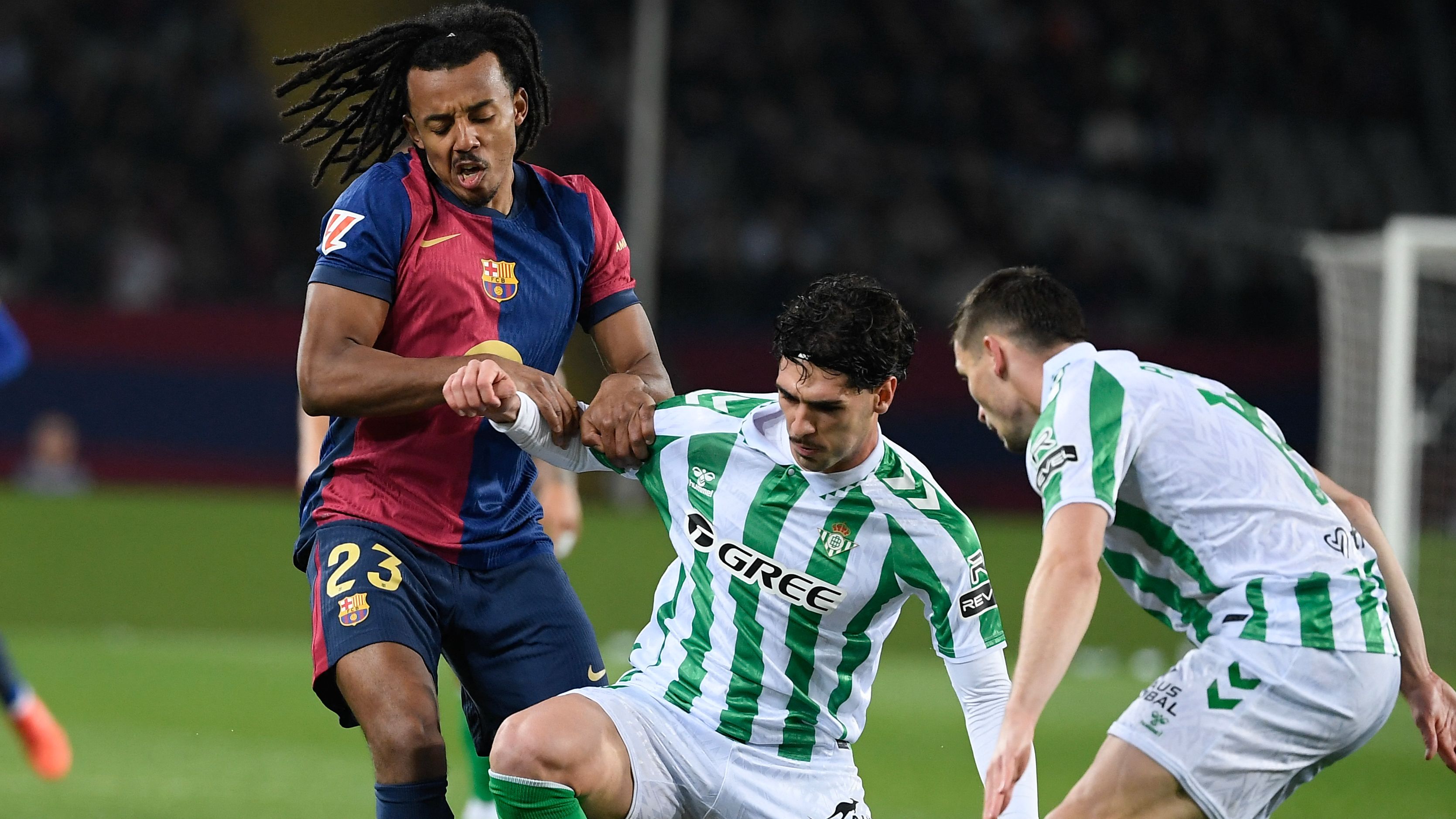FBL-ESP-LIGA-BARCELONA-REAL BETIS