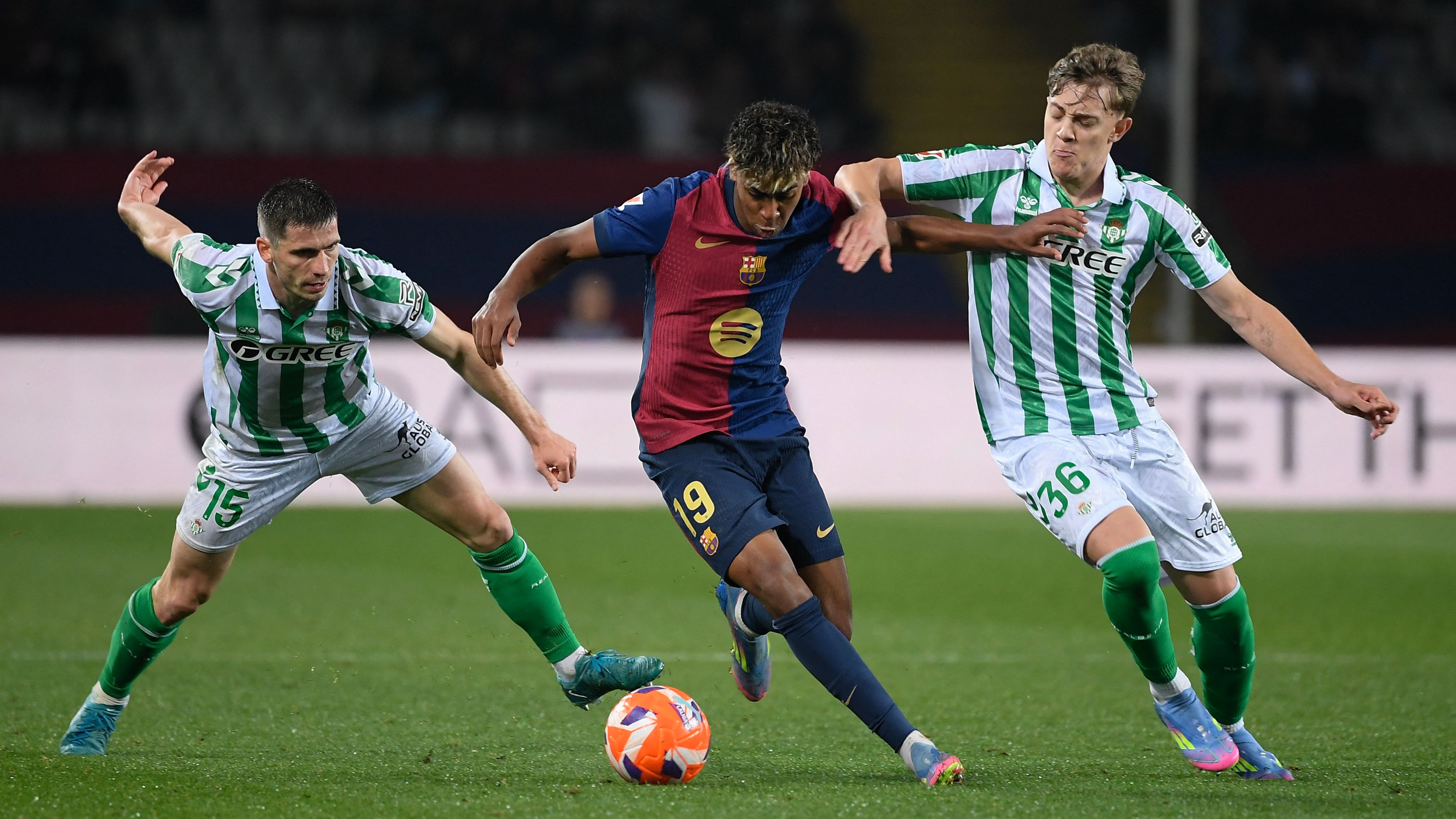 FBL-ESP-LIGA-BARCELONA-REAL BETIS