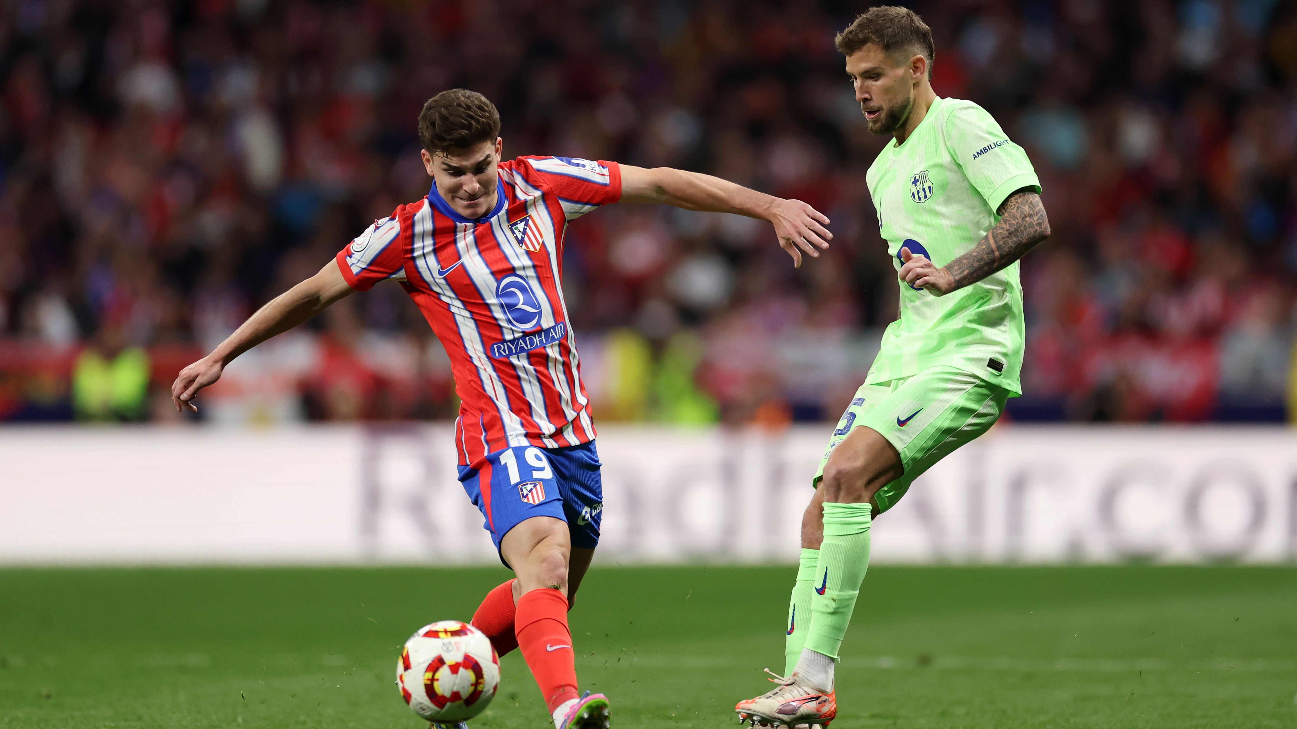 Atletico de Madrid v FC Barcelona - Copa del Rey