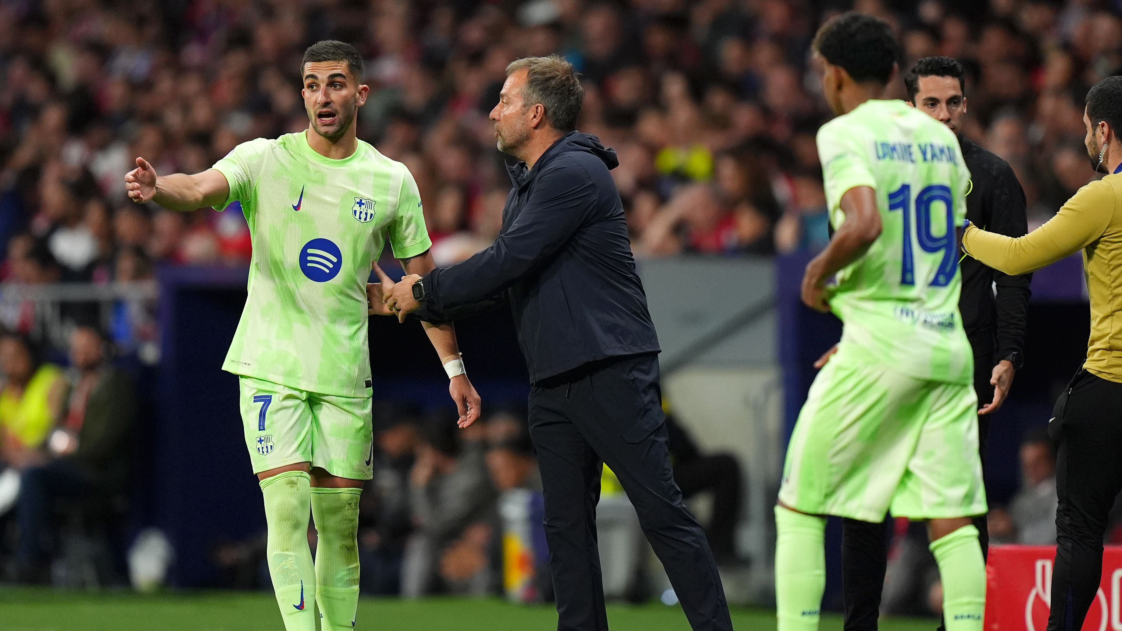 Atletico de Madrid v FC Barcelona - Copa del Rey