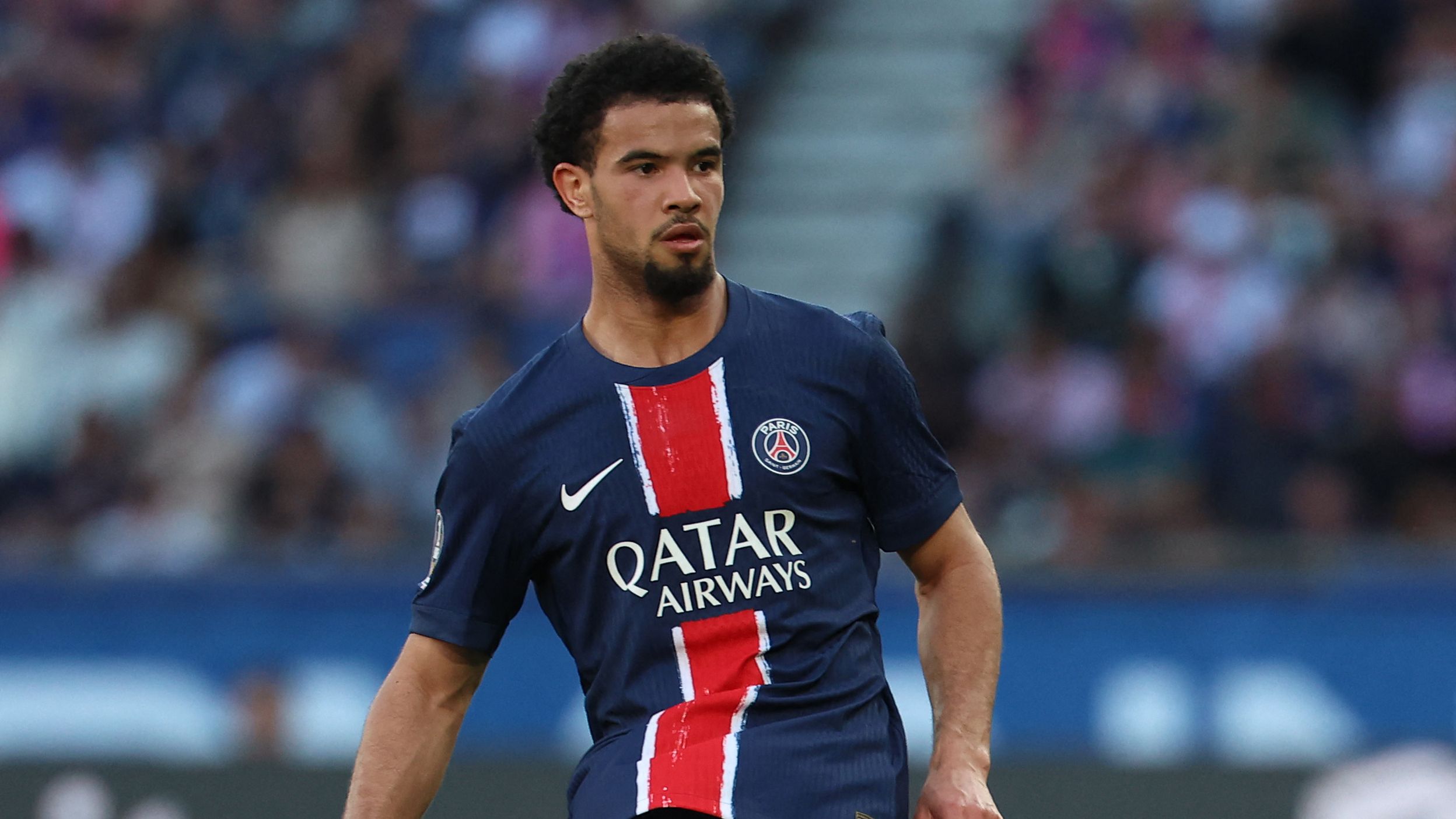 Warren Zaire-Emery salary: How much does Paris Saint-Germain star earn per week and annually in Ligue 1? | Goal.com UK