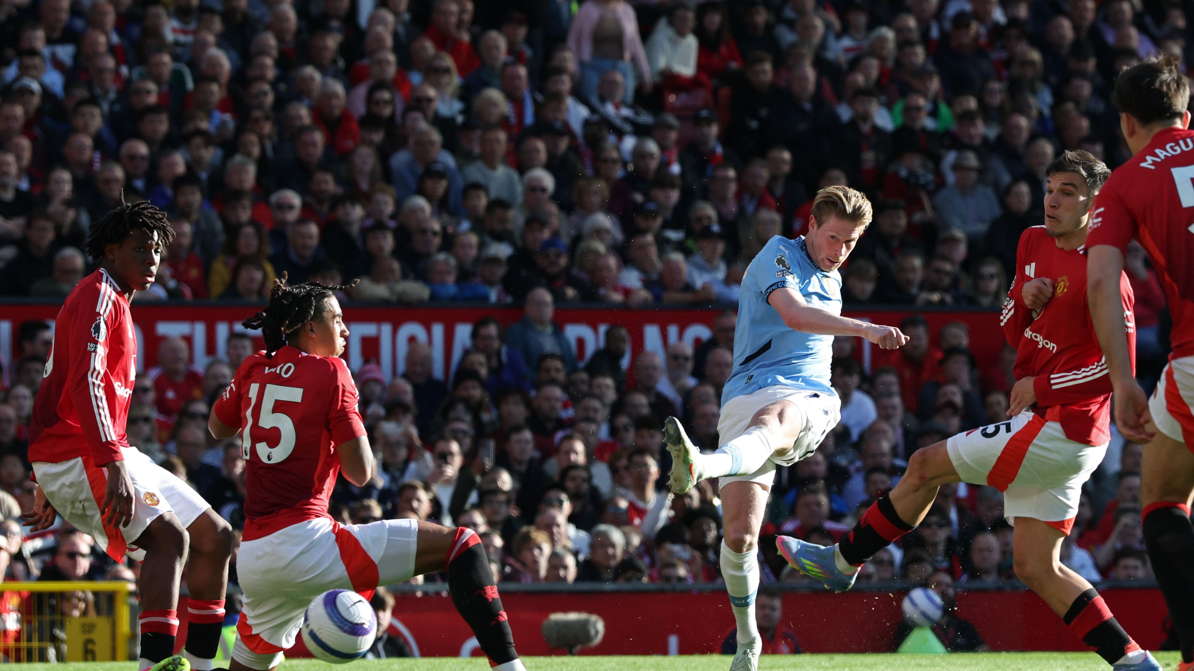 FBL-ENG-PR-MAN UTD-MAN CITY