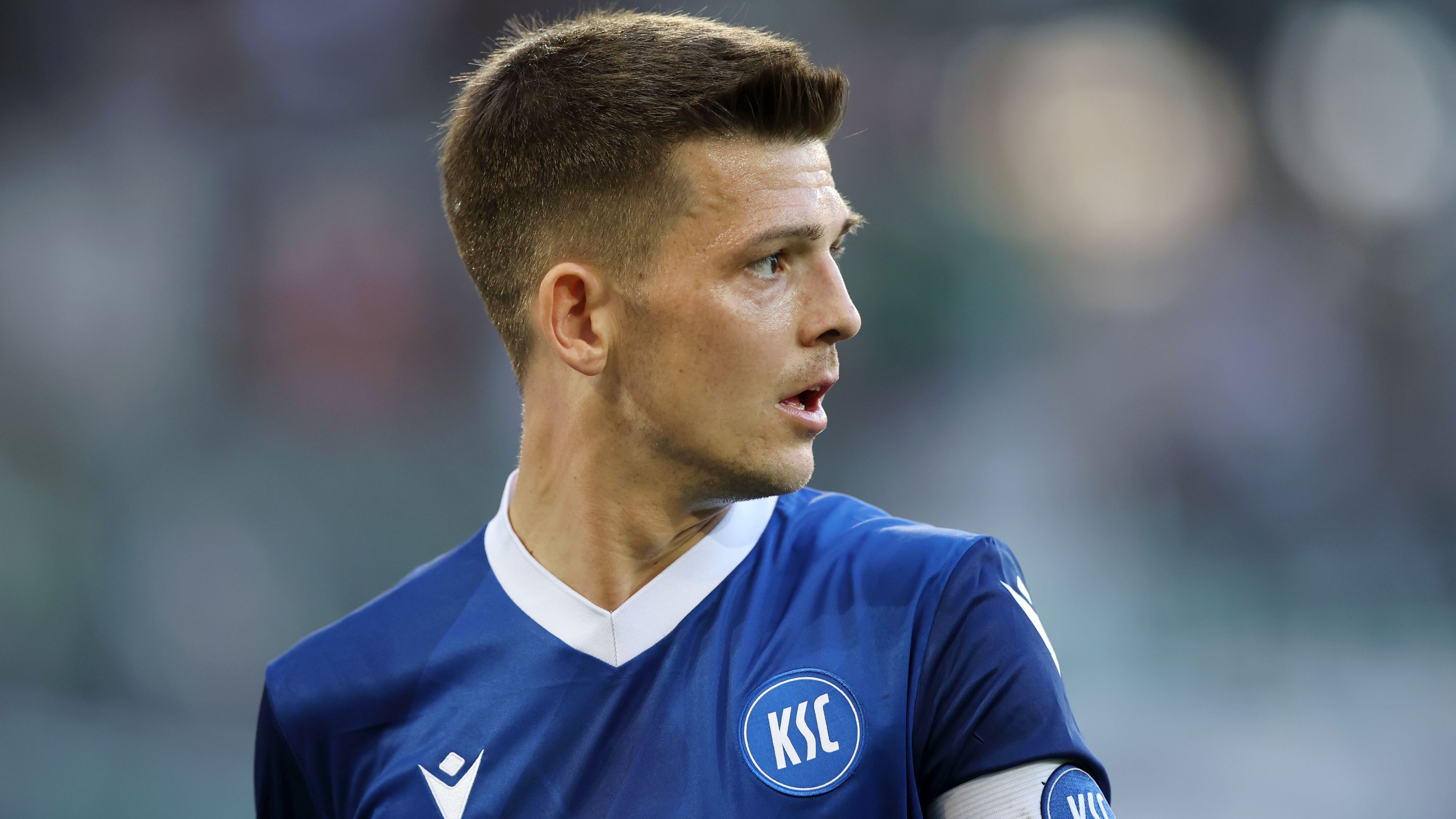 Karlsruher SC v Hannover 96 - Second Bundesliga