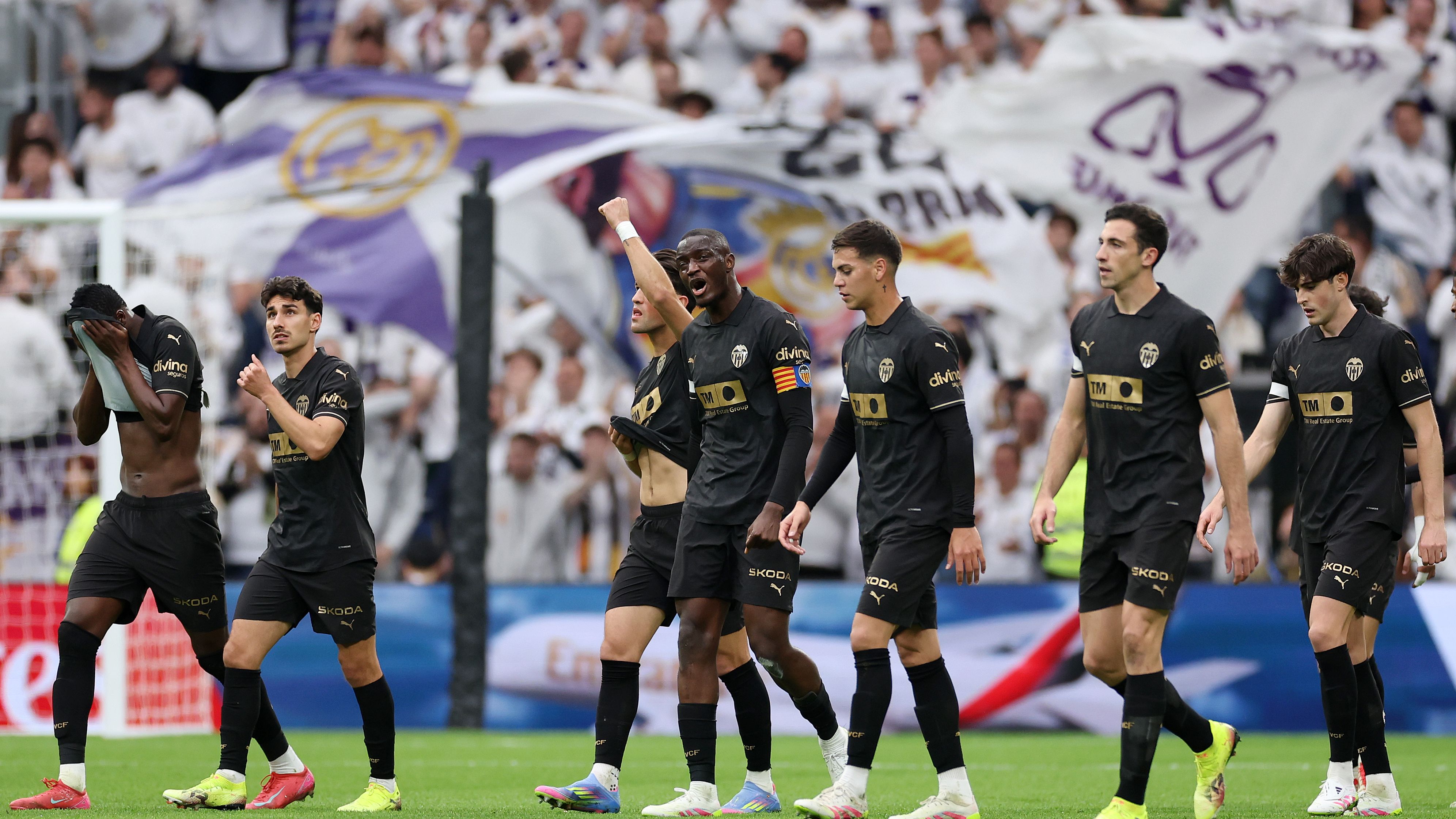 Real Madrid CF v Valencia CF - La Liga EA Sports