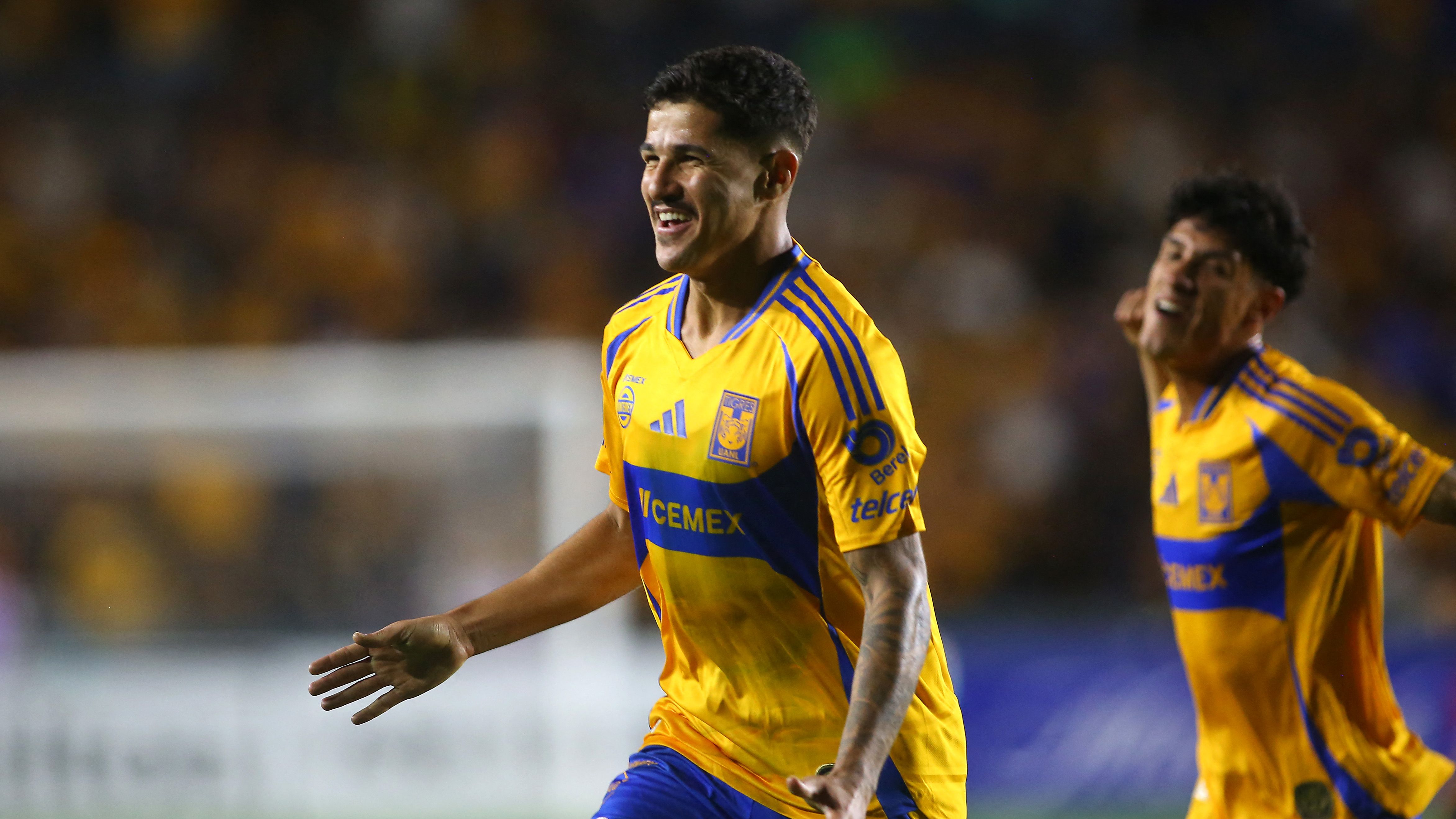 FBL-CONCACAF-CHAMPIONS-TIGRES-GALAXY