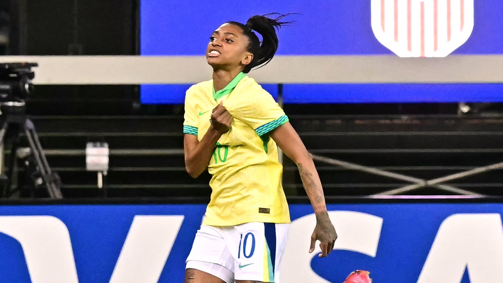 FBL-FRIENDLY-WOMEN-USA-BRAZIL