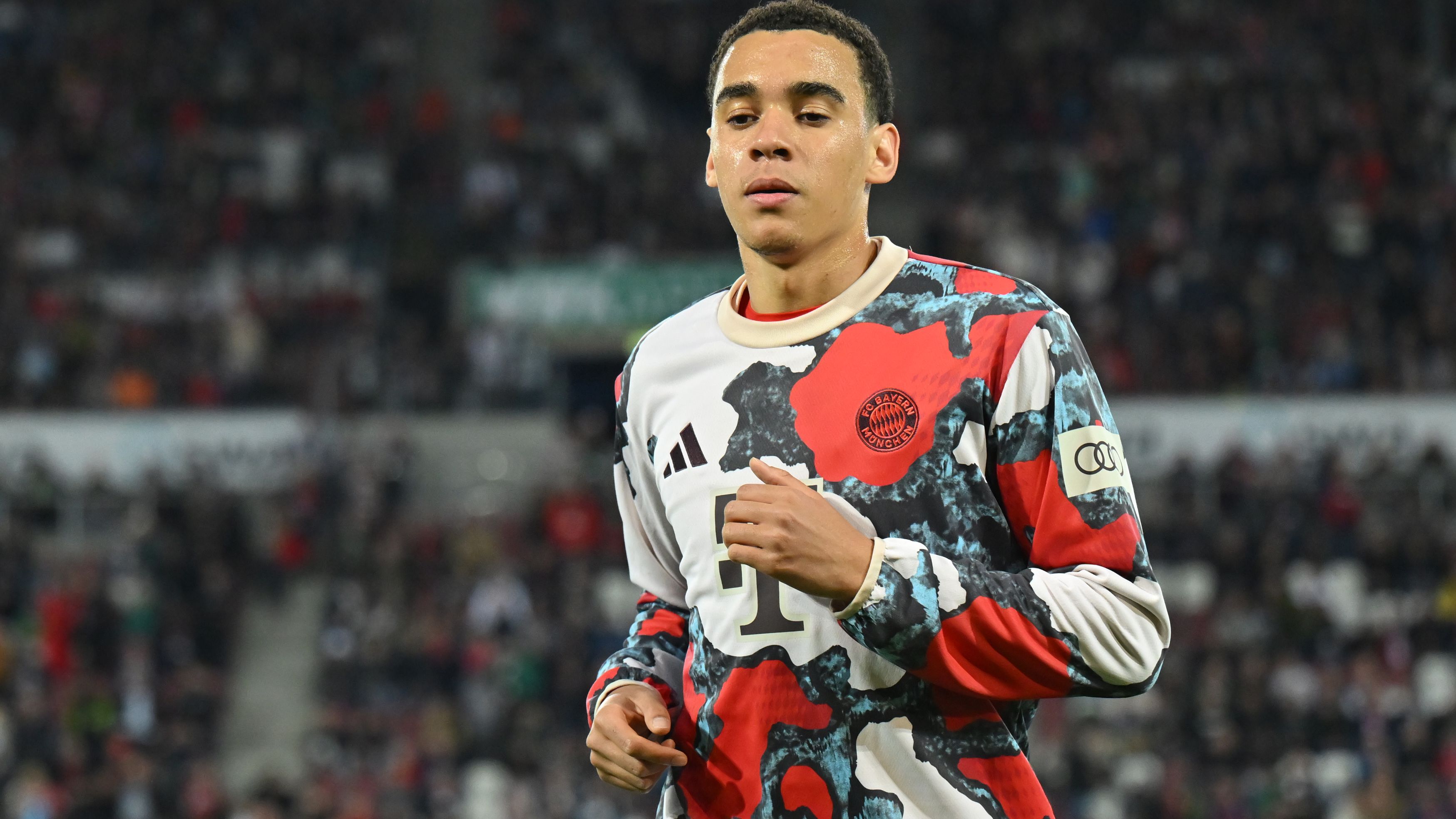 FC Augsburg v FC Bayern München - Bundesliga